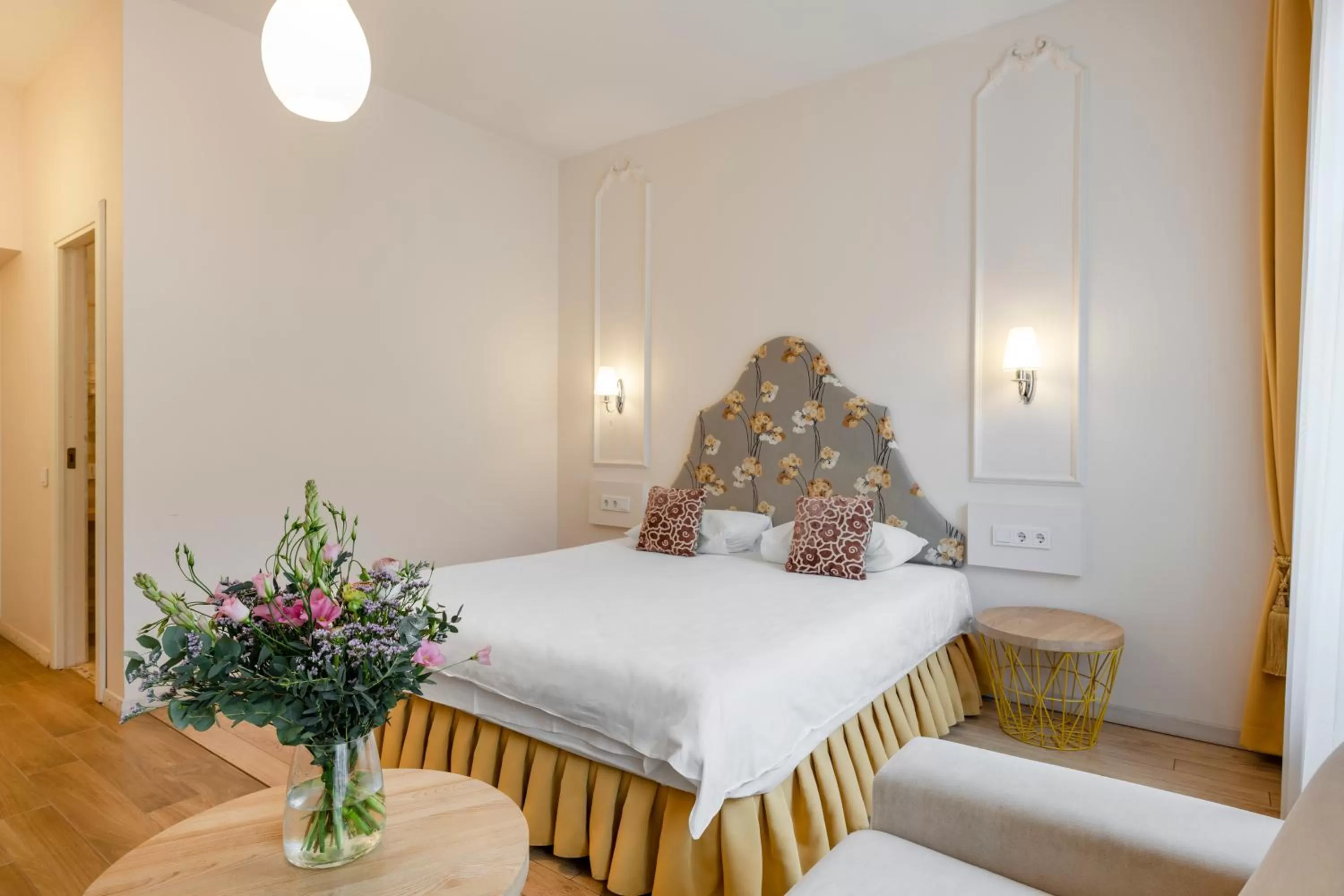 Bed in Vilnius Apartments