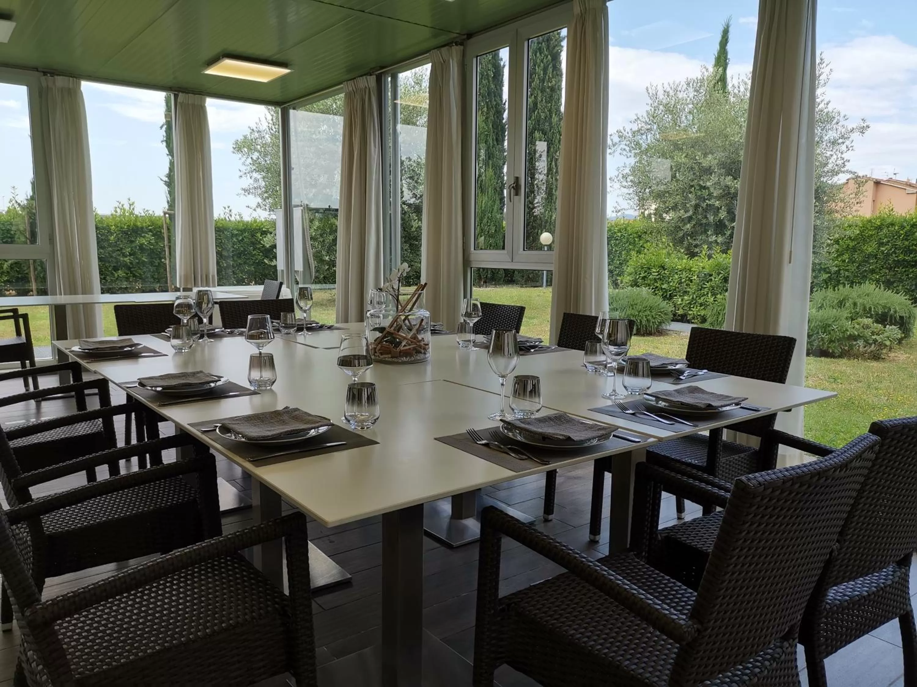 Meeting/conference room in Charme Hotel