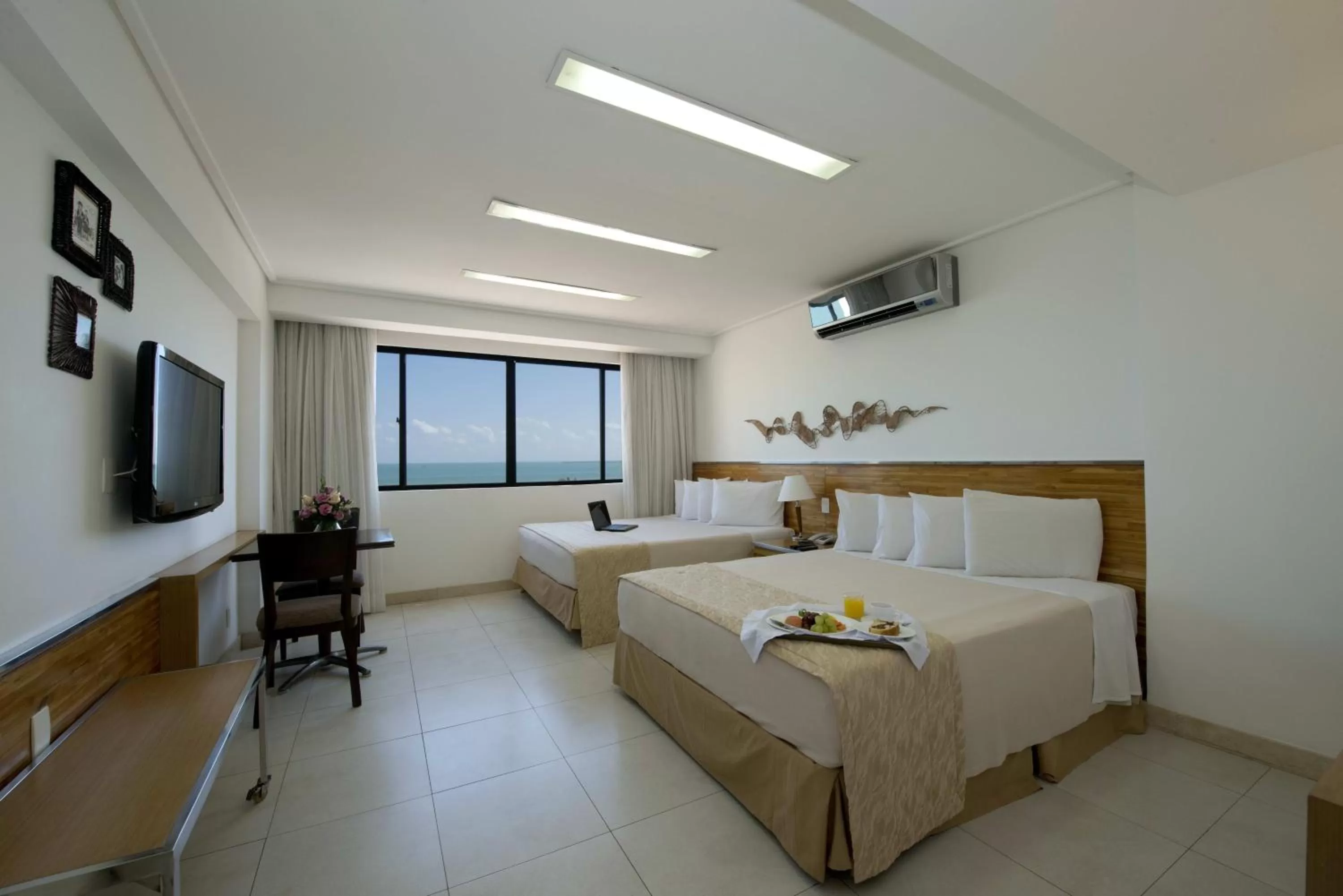 Suite with Sea View in Mareiro Hotel
