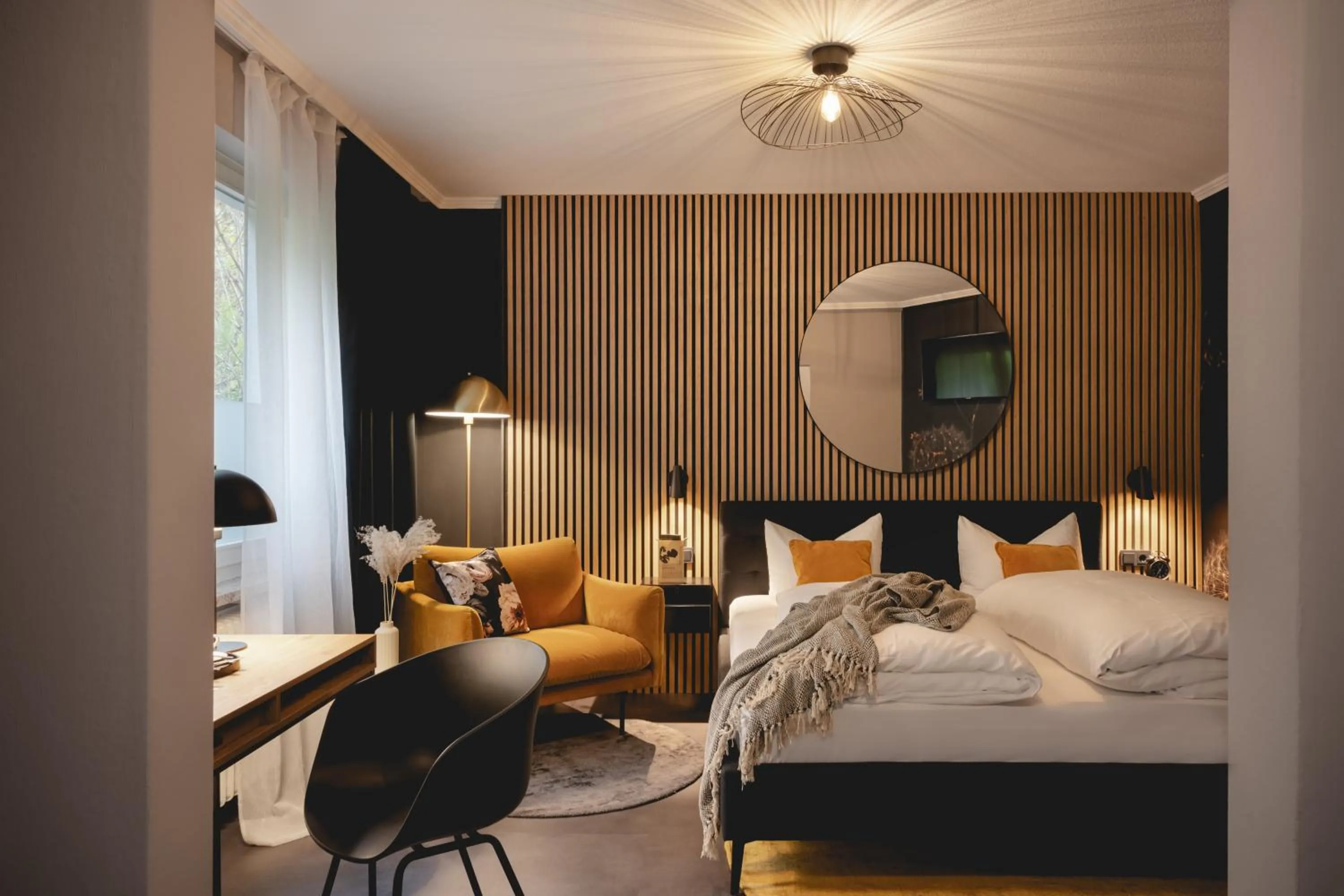 Photo of the whole room, Bed in Hotel Stadt Hamburg