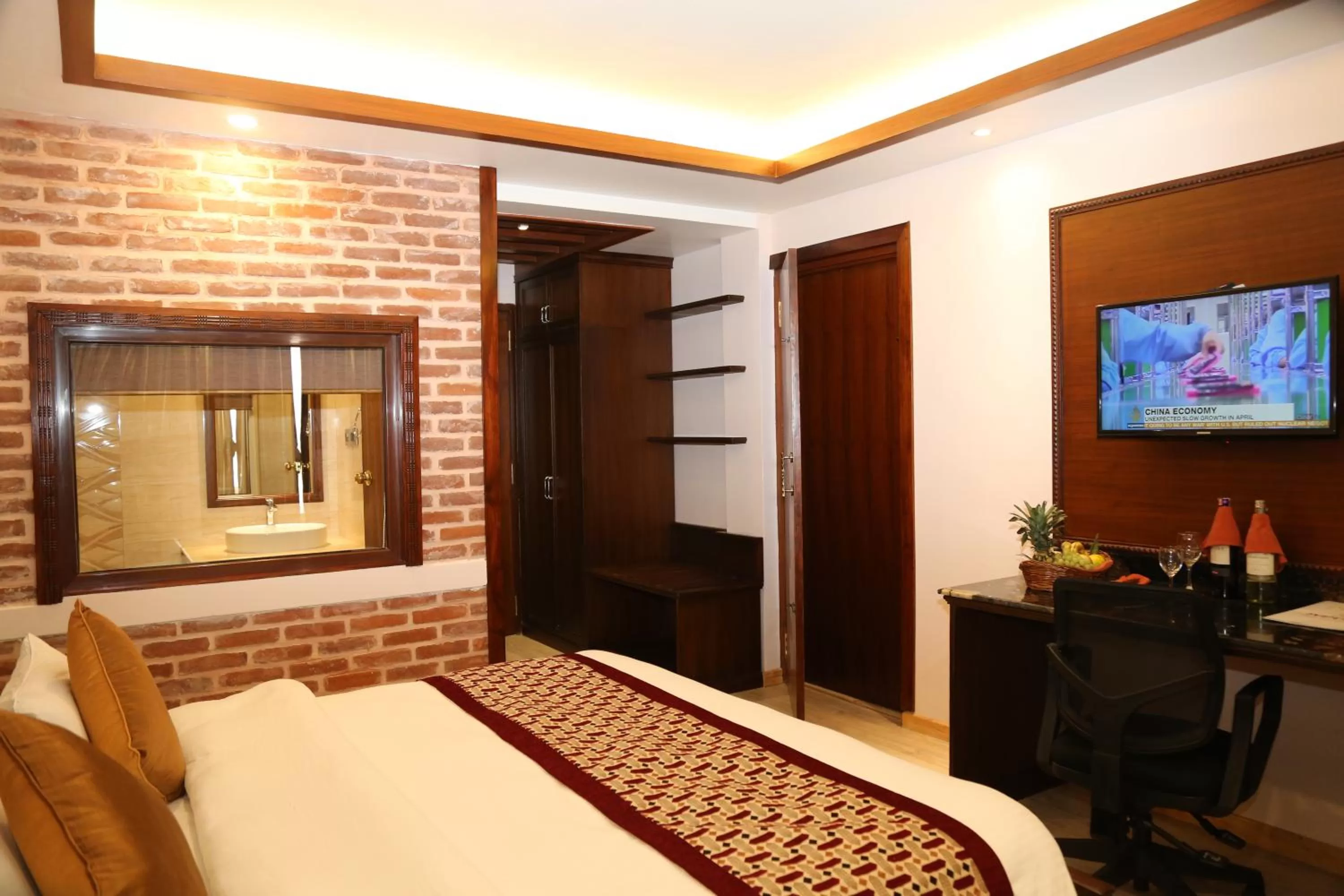 Bed in Hotel Manang - Thamel, Kathmandu