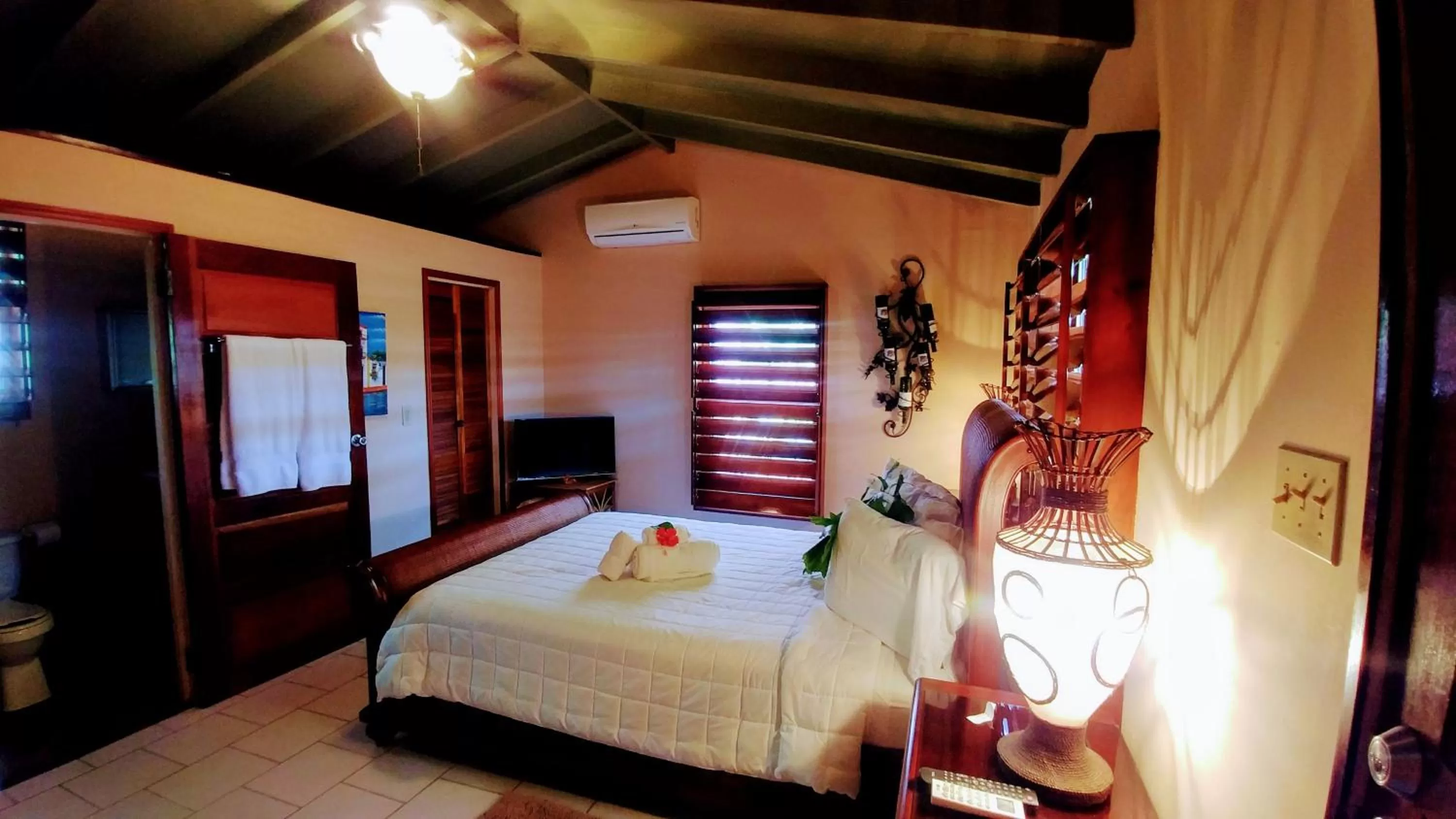 Property building, Bed in Yocamatsu