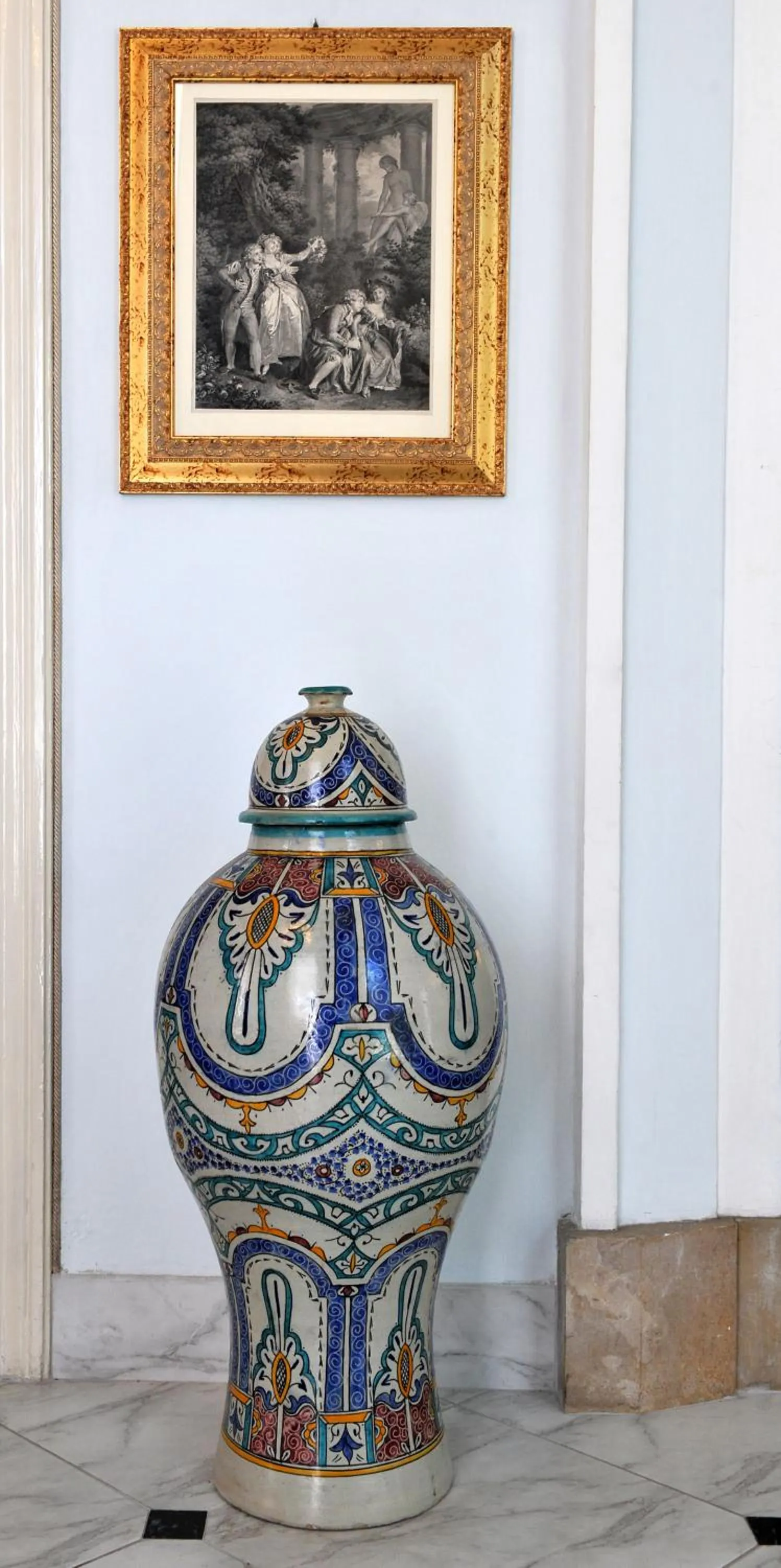 Decorative detail in Grande Albergo Quattro Stagioni