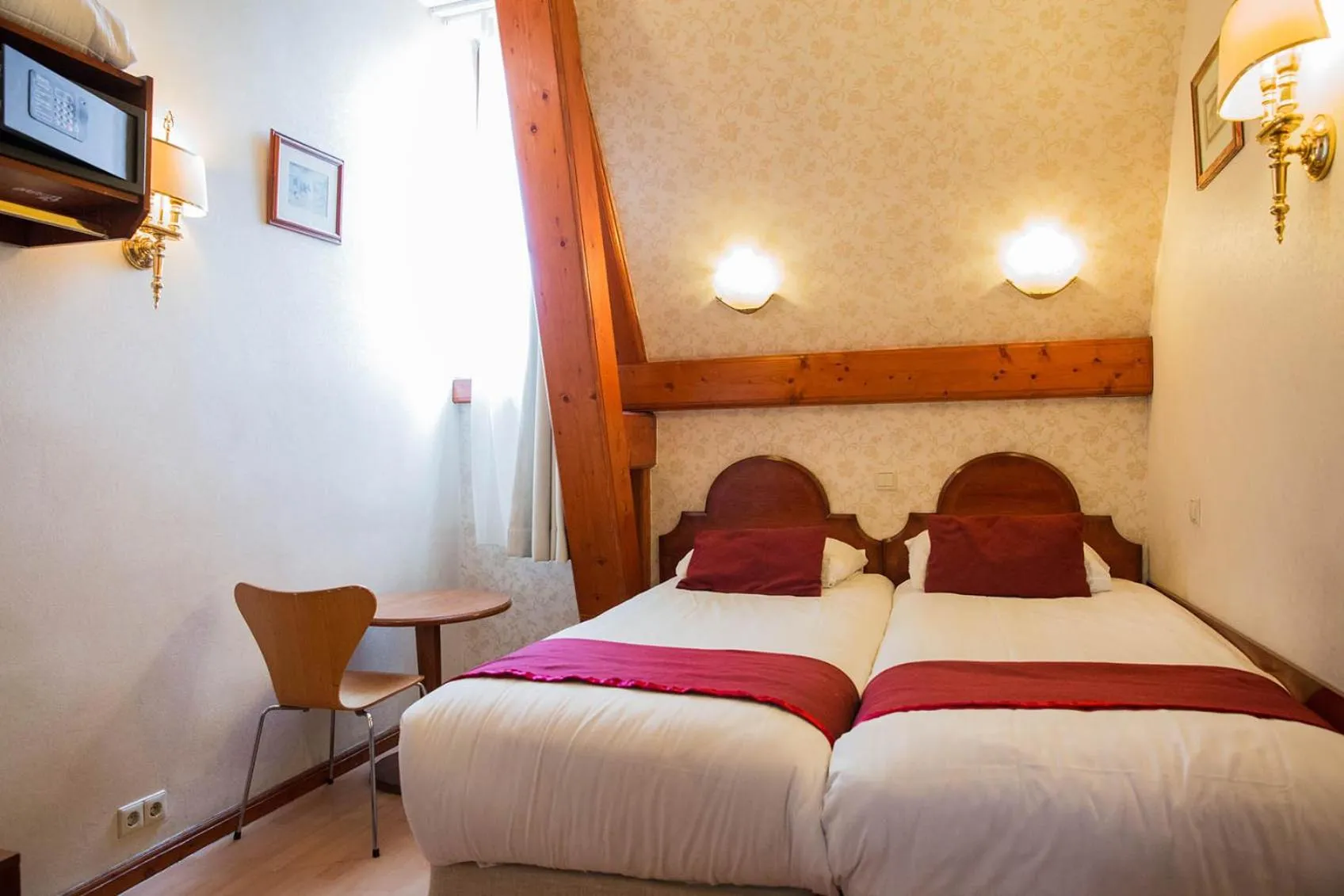 Bed in Hotel Atlanta