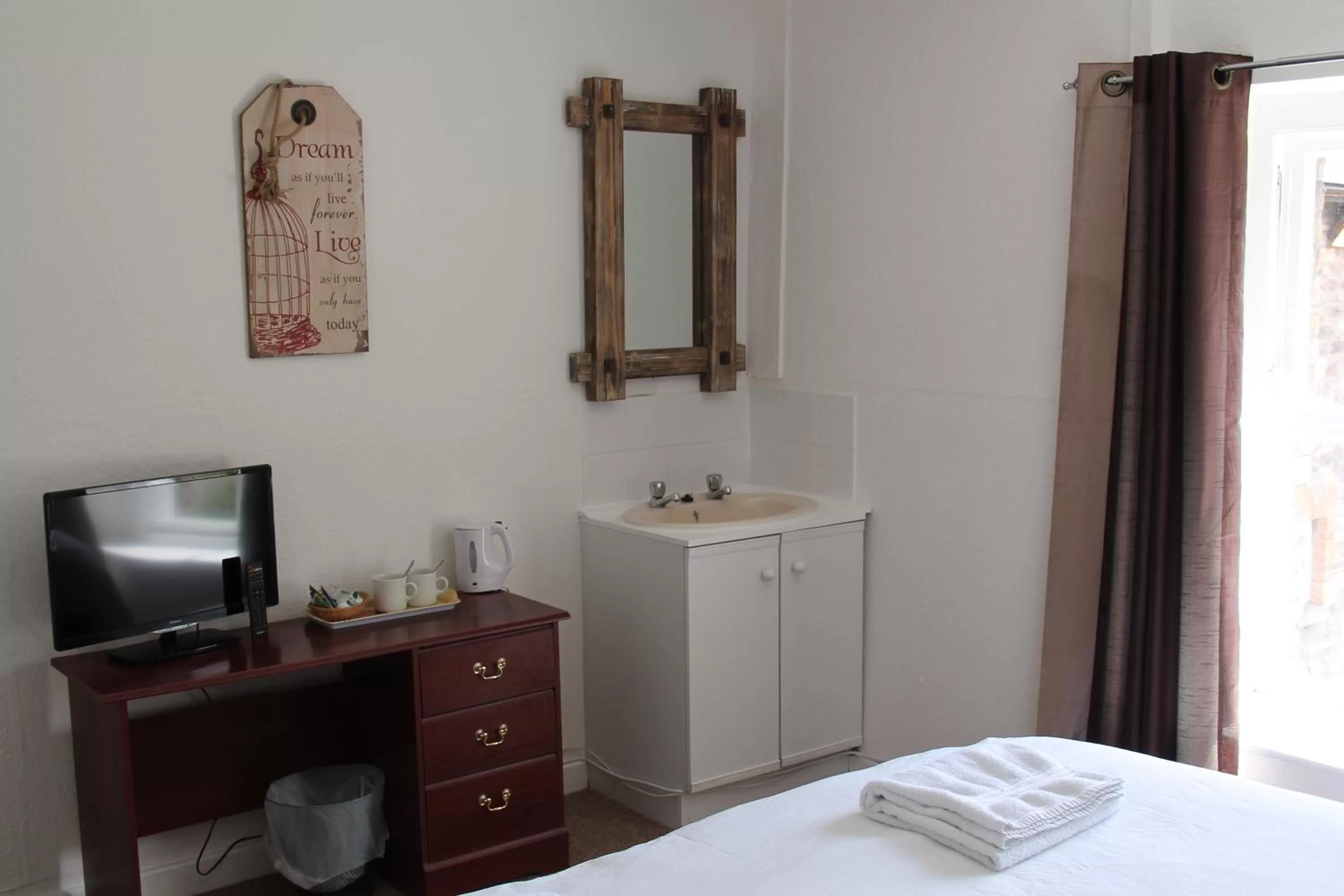 Decorative detail, Bathroom in Markets Tavern Hotel