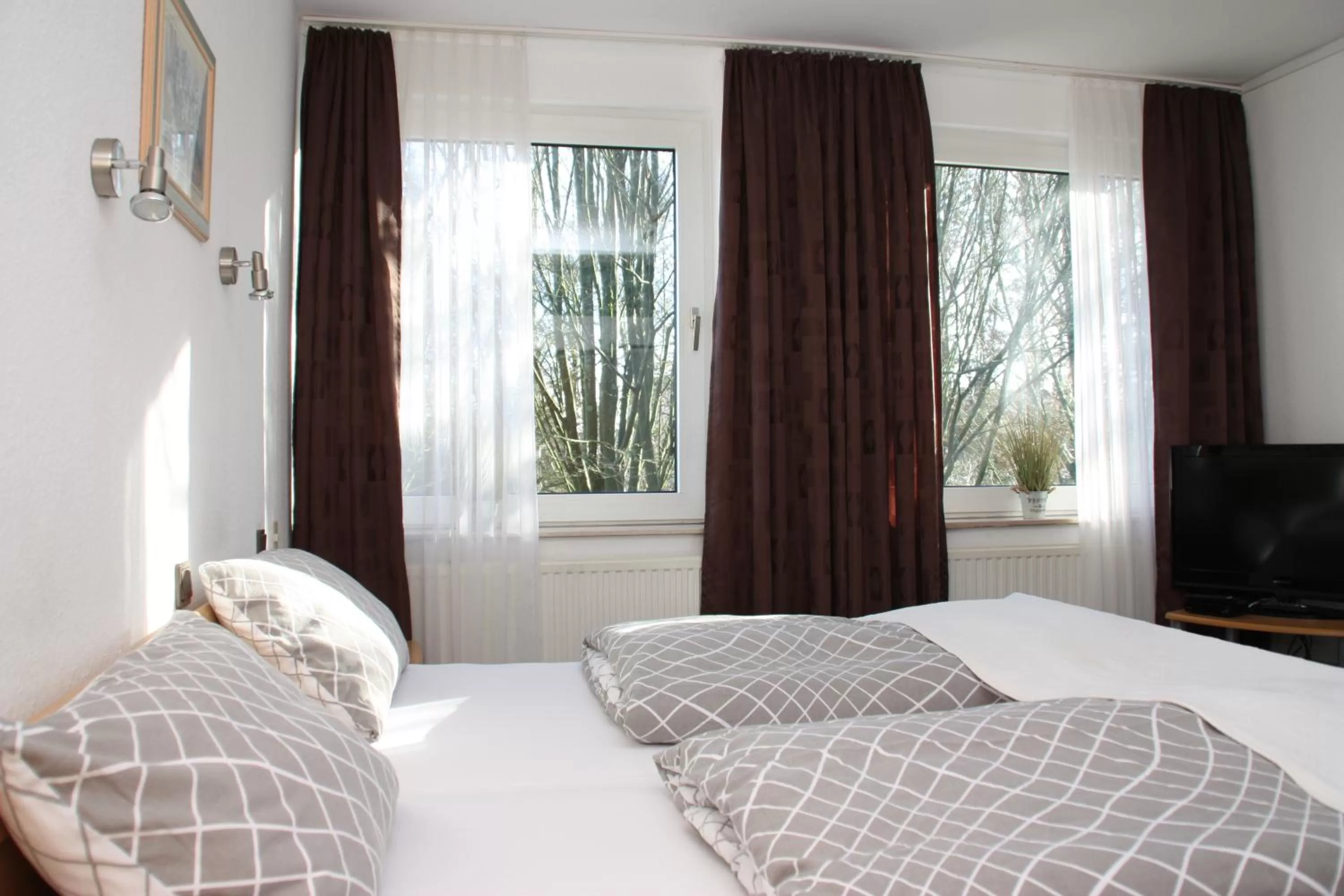 Photo of the whole room, Bed in Landhaus Riedel