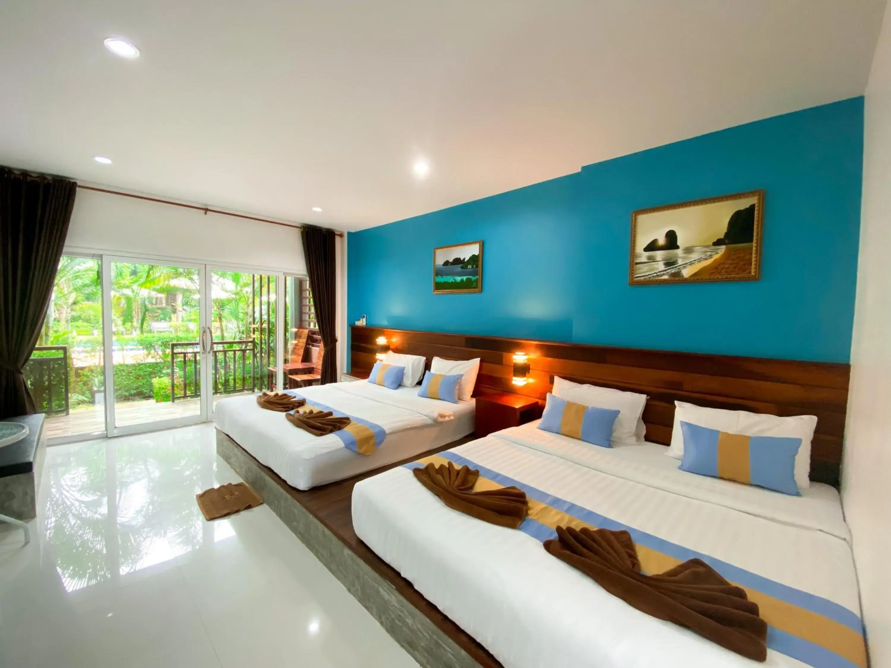 Family Room with Balcony in Hatzanda Lanta Resort - SHA Extra Plus Family Room with Balcony in Hatzanda Lanta Resort - SHA Extra Plus