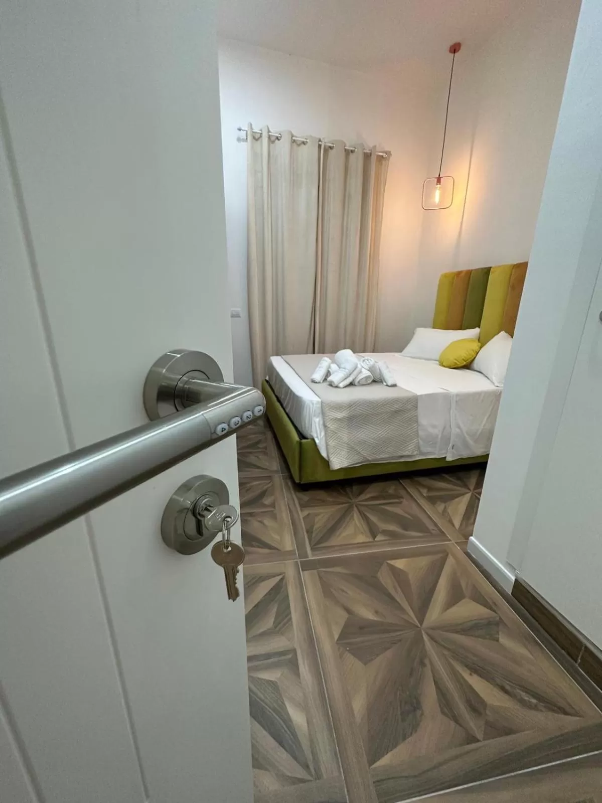 Bed in San Ferdinando suite room