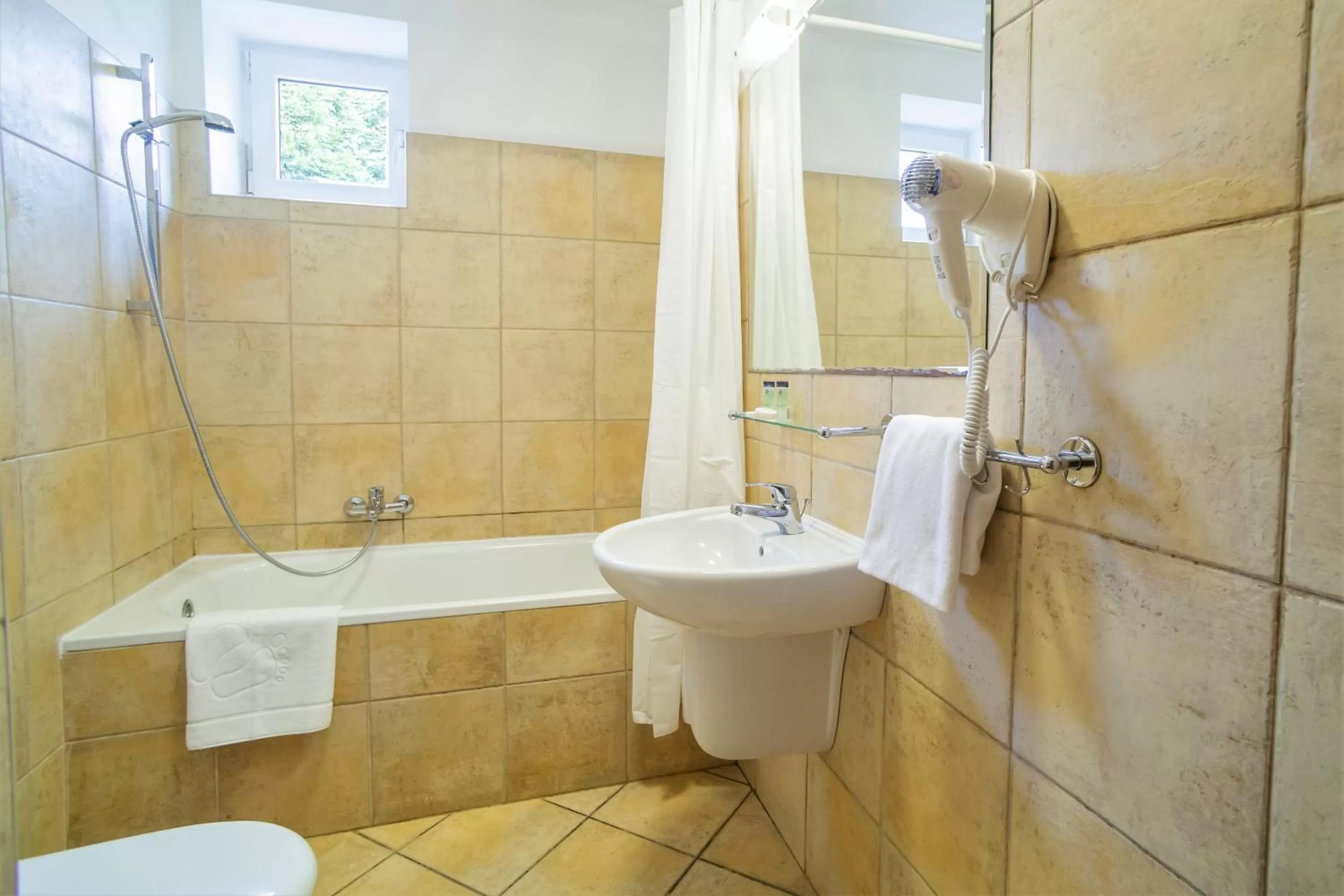 Bathroom in Warsaw Apartments - Apartamenty Wilanów