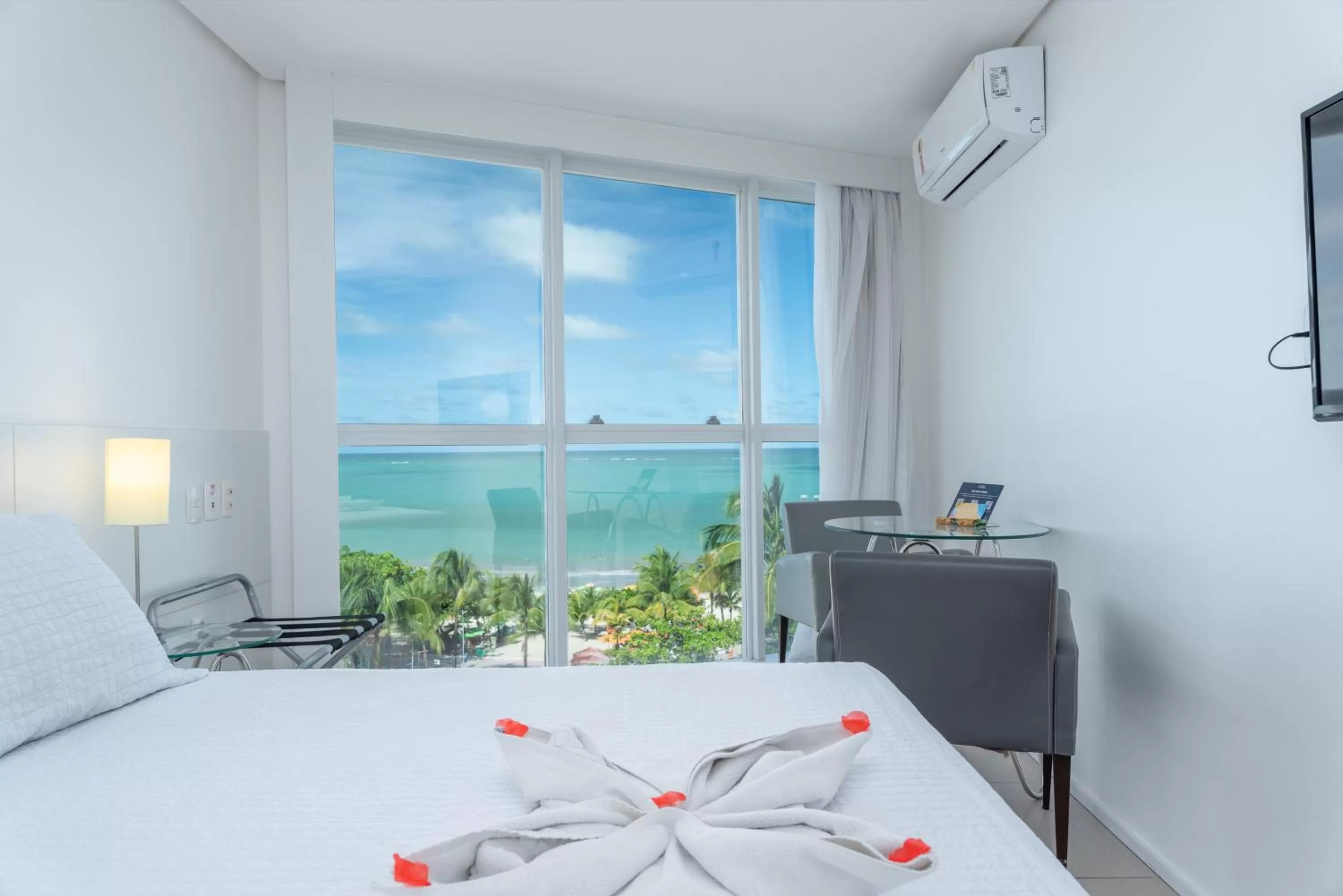 Bed in Hotel Brisa Praia Pajuçara