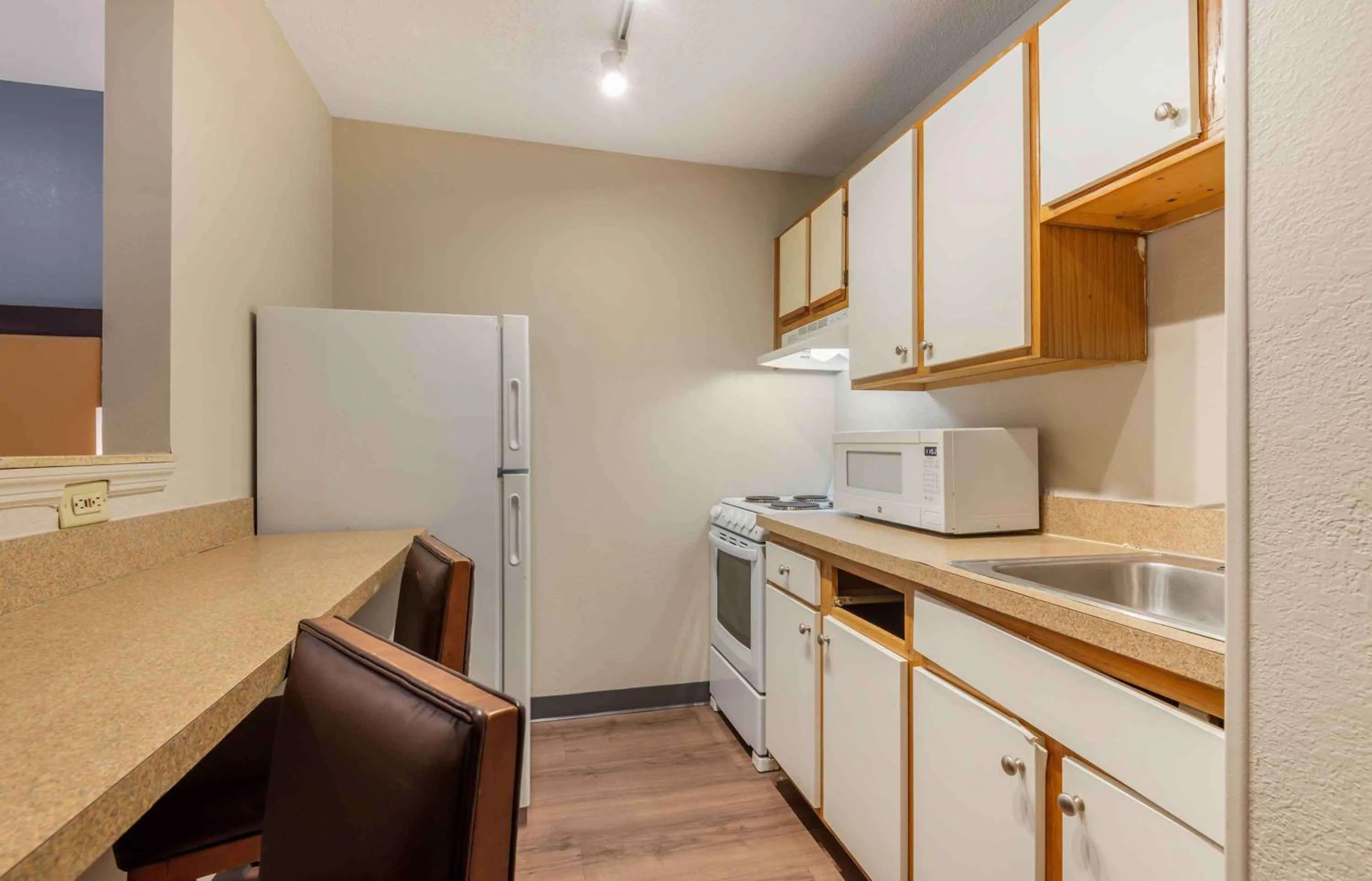 Bedroom in Extended Stay America Select Suites - Charlotte - Tyvola Rd - Executive Park