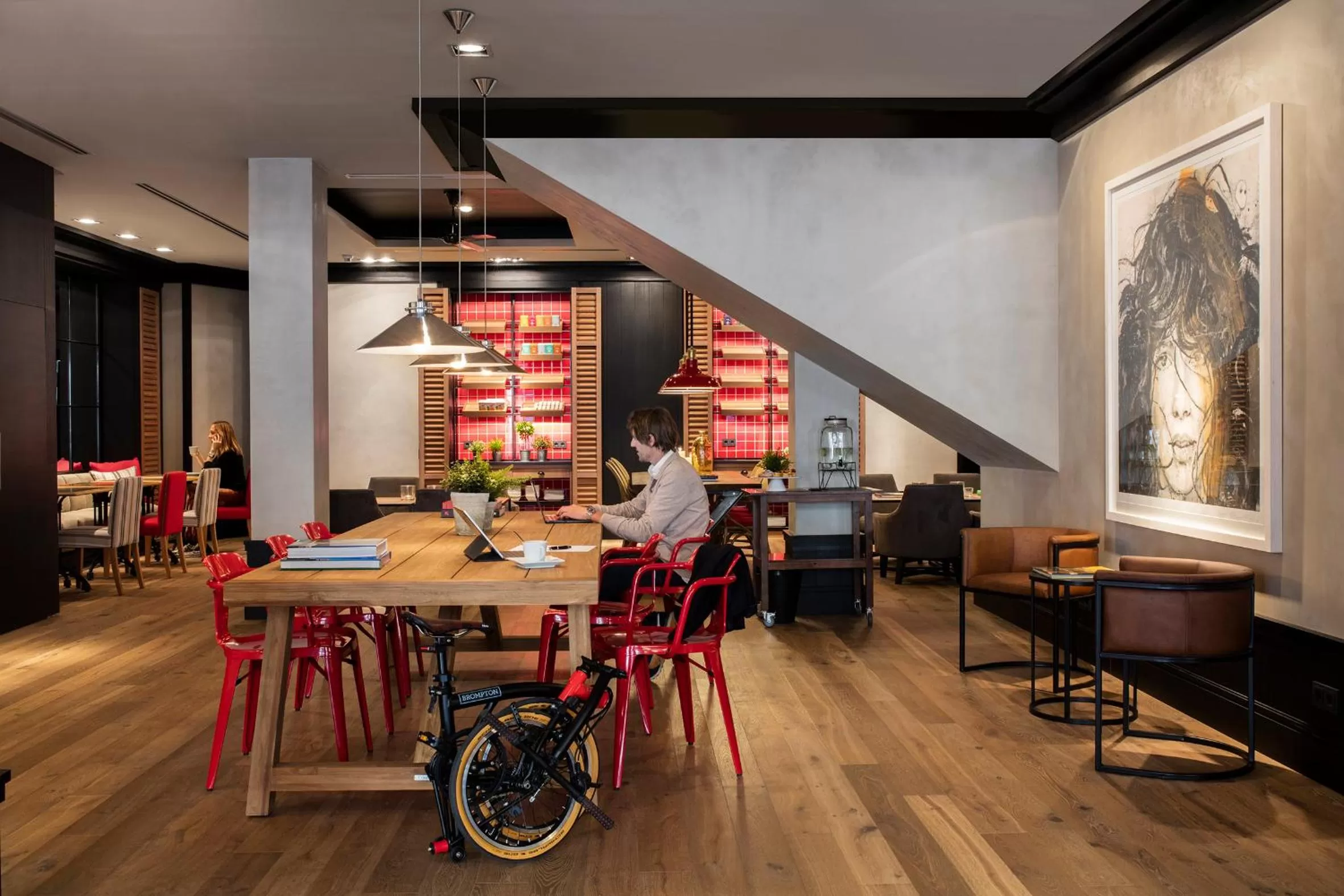 Business facilities in Casa Elliot Hotel