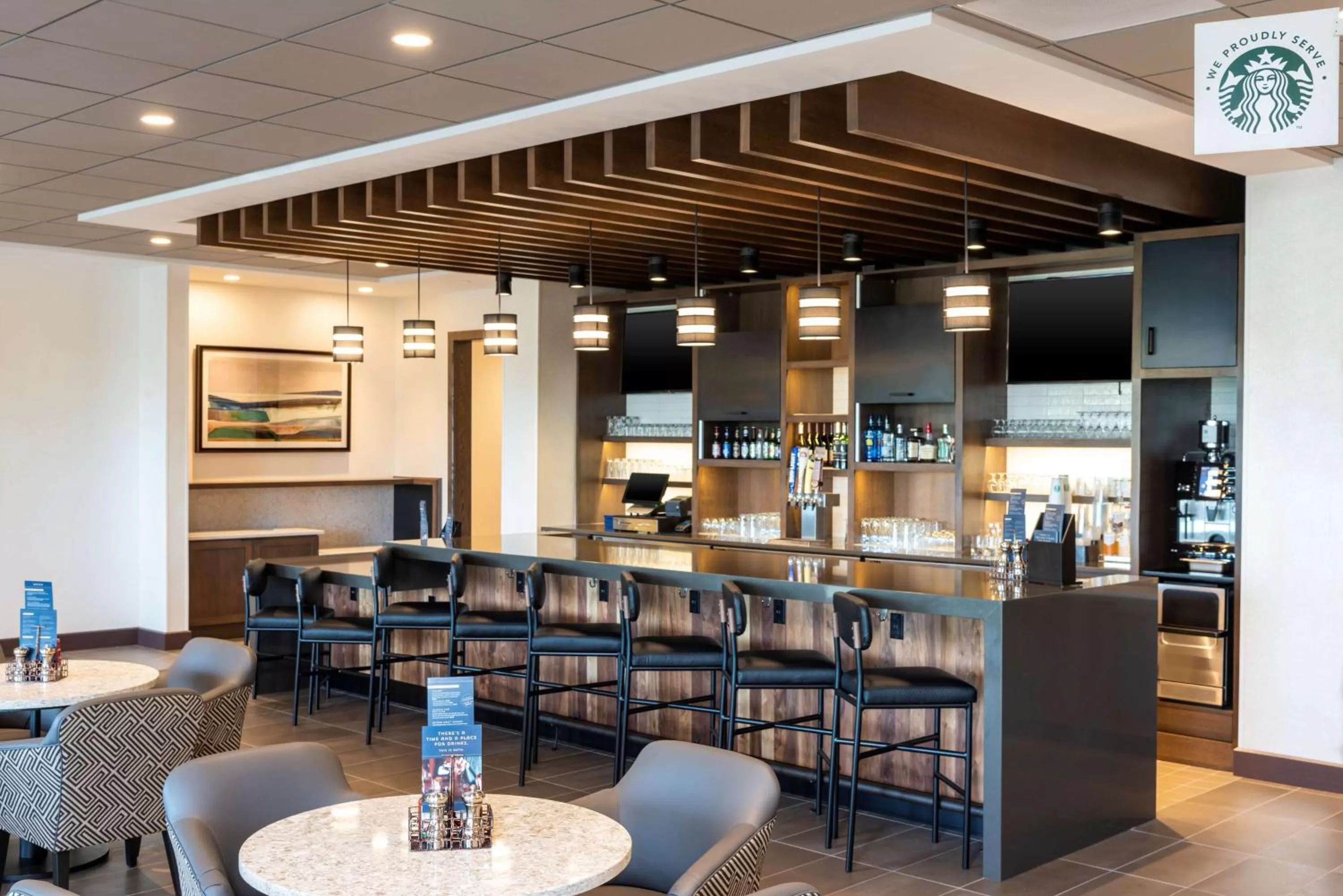 Restaurant/places to eat in Hyatt Place Flint/Grand Blanc