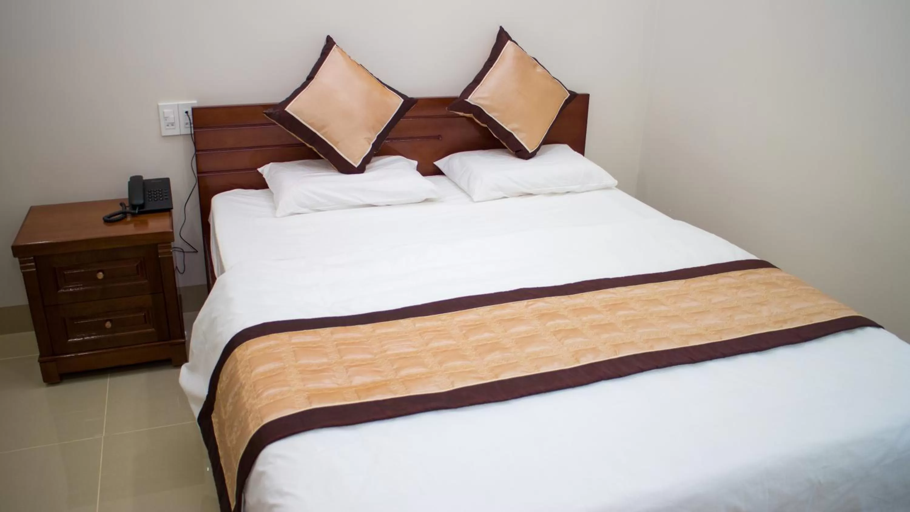 Bed in Hotel Nguyên Phước