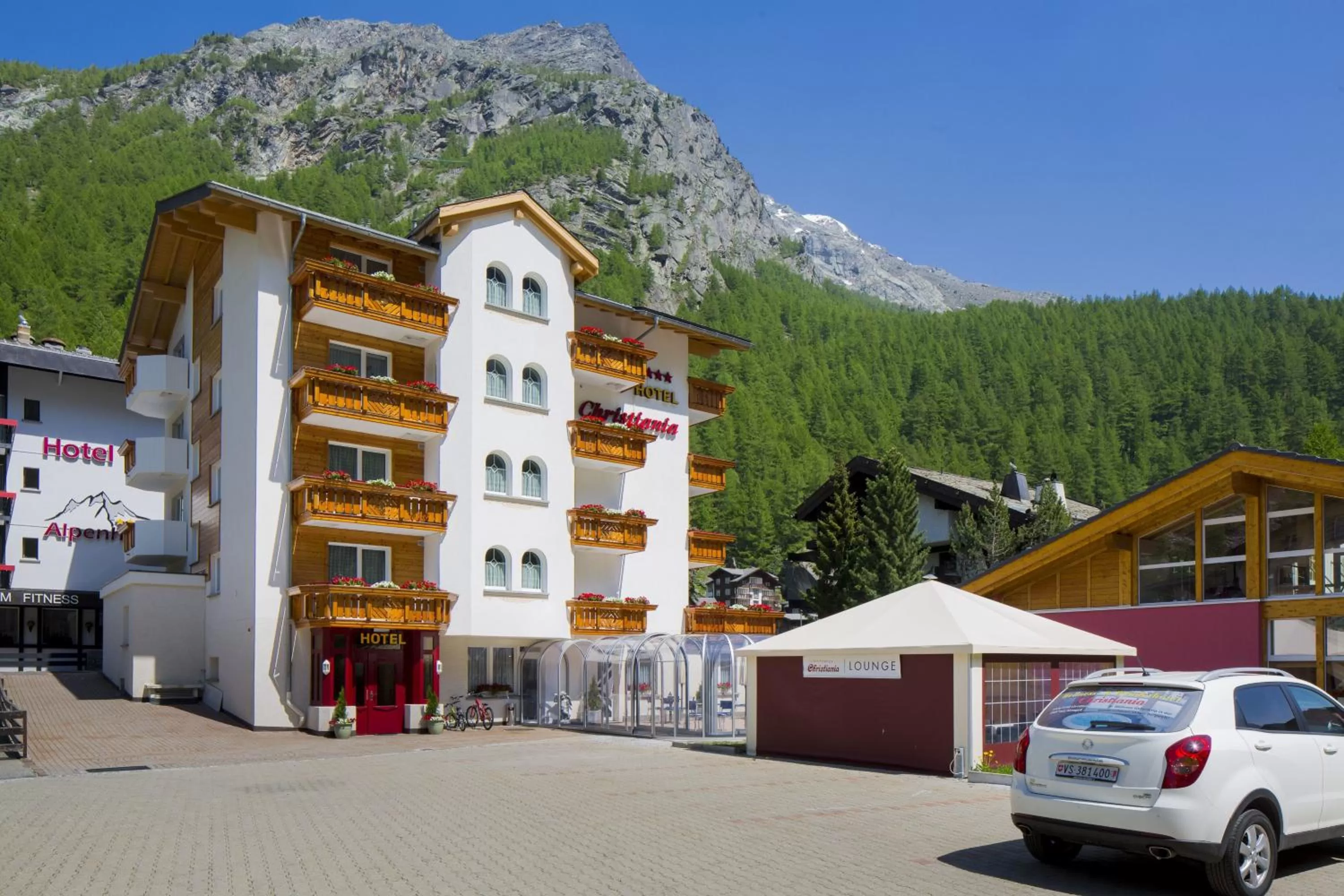 Facade/entrance, Property Building in Wellness- und Schneesporthotel Christiania