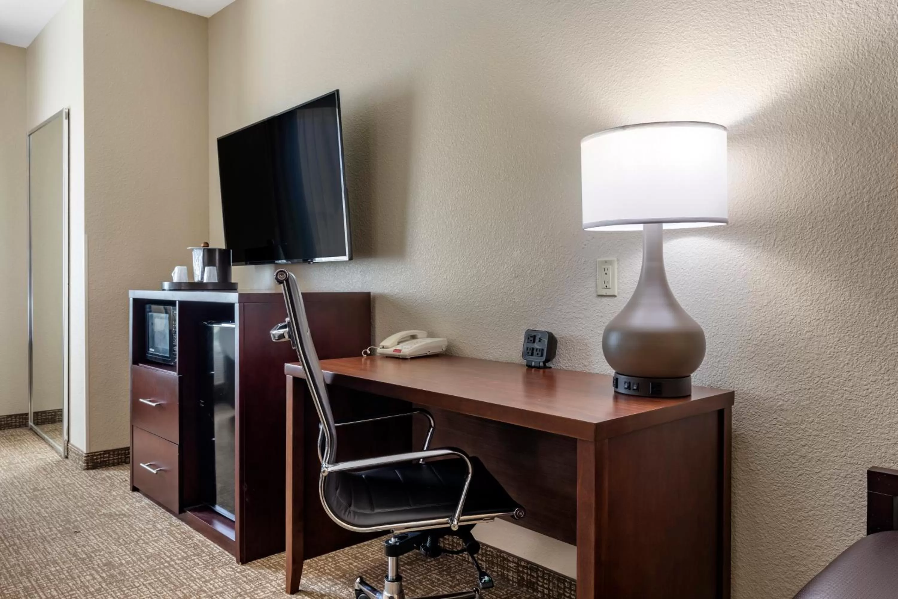 Living room in Comfort Inn & Suites, White Settlement-Fort Worth West, TX