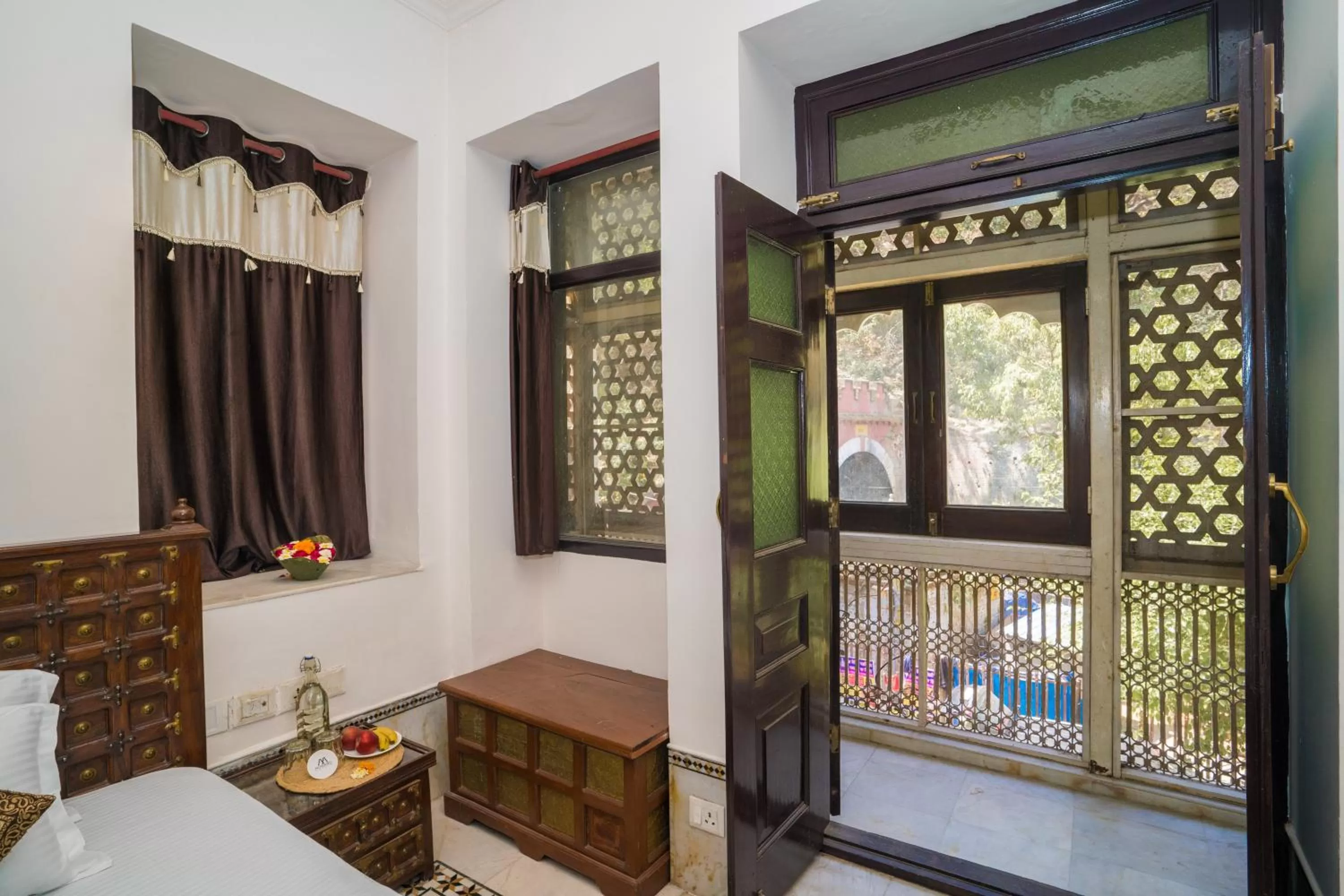 Bed in Ganga Heritage By Howard