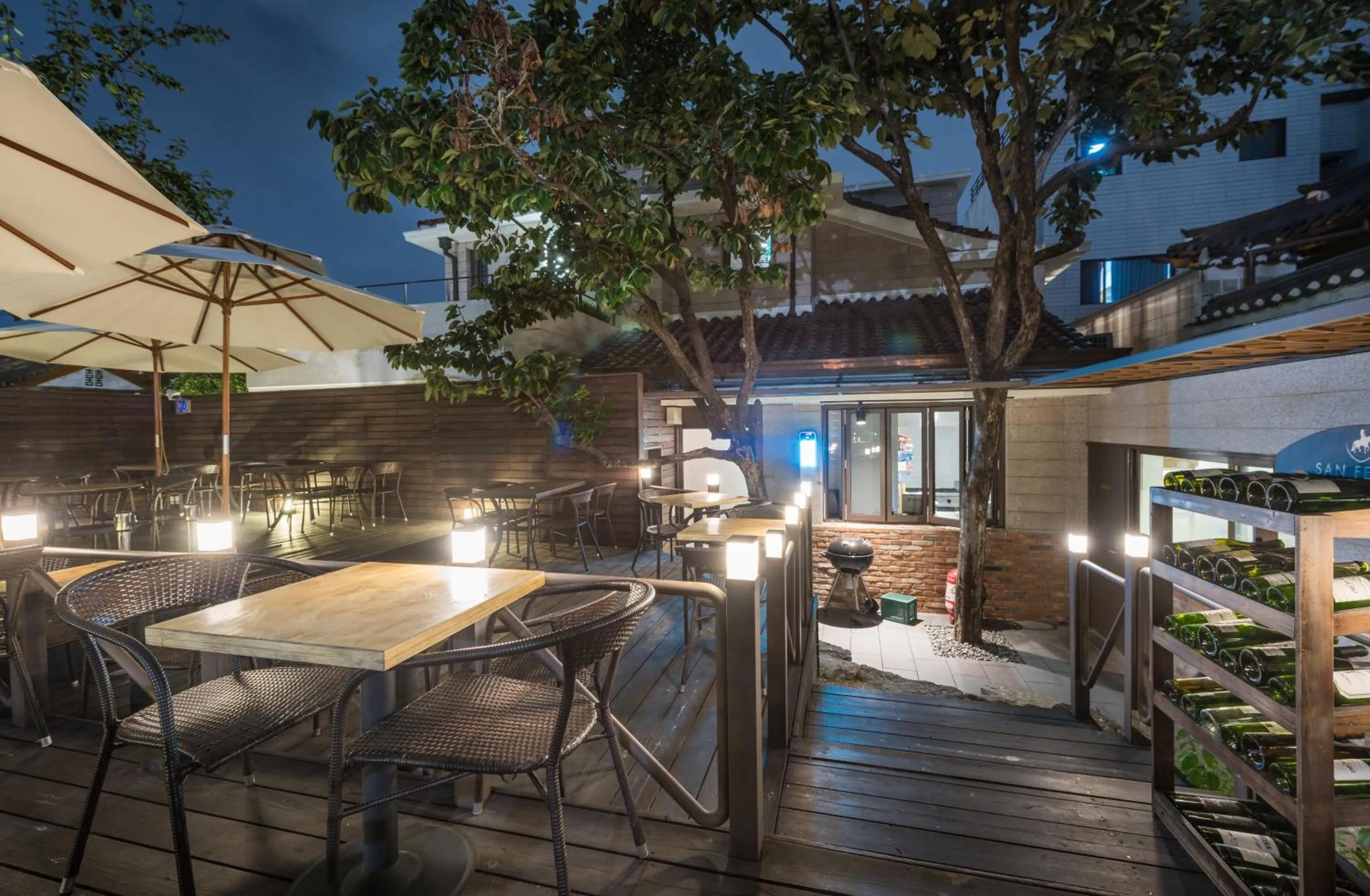 Restaurant/places to eat, Lounge/Bar in Bonum 1957 Hanok and Boutique