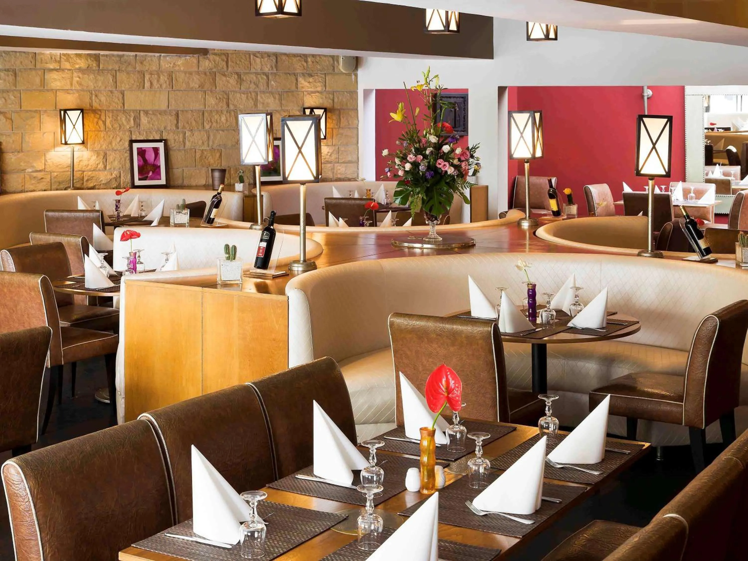 Restaurant/places to eat in Mercure Shéhérazade Rabat