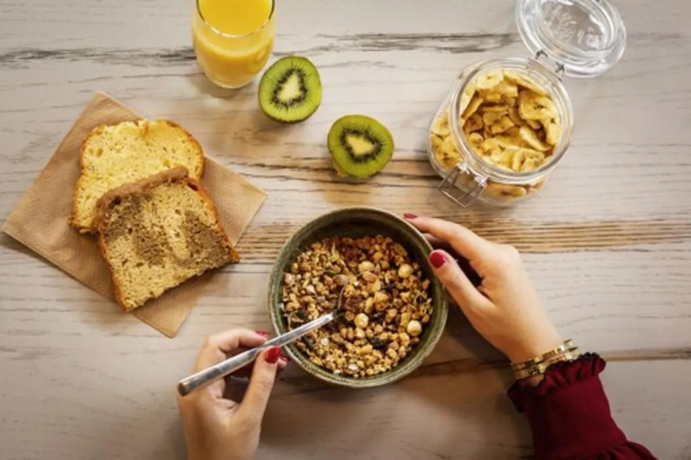 Breakfast in Aparthotel Adagio London Sutton Point