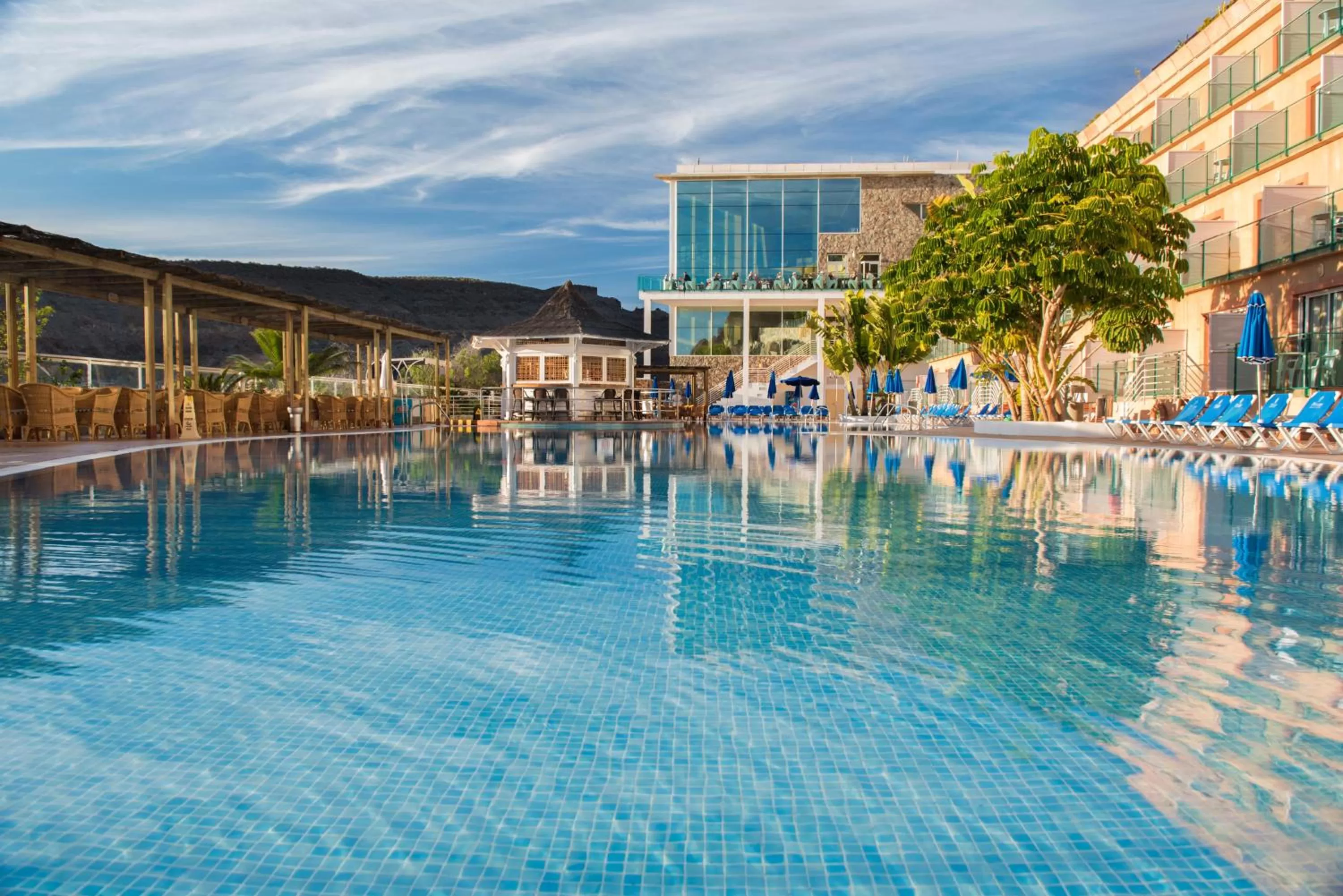 Swimming pool in Mogan Princess & Beach Club