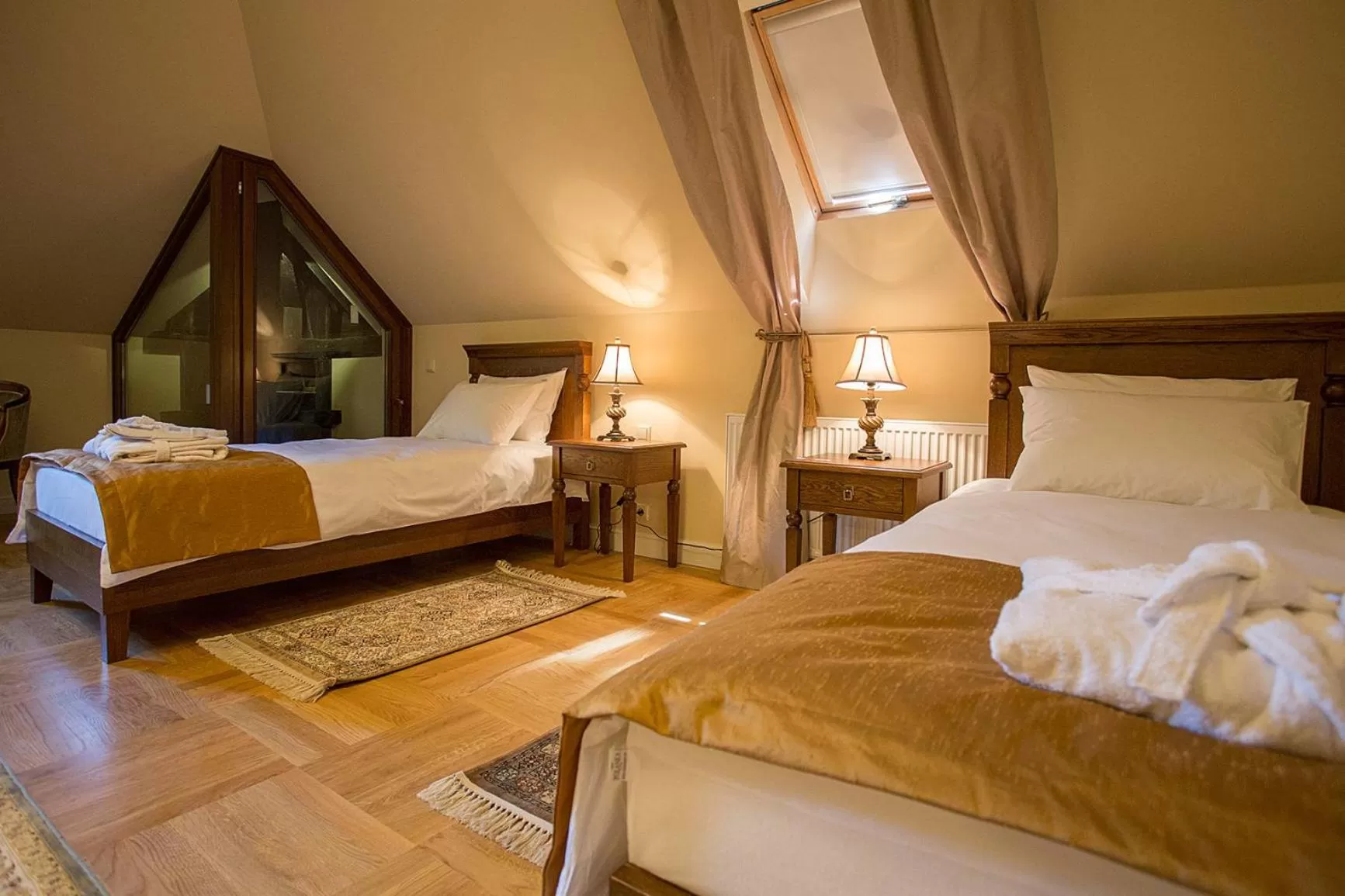 Photo of the whole room, Bed in Pałac Polanka