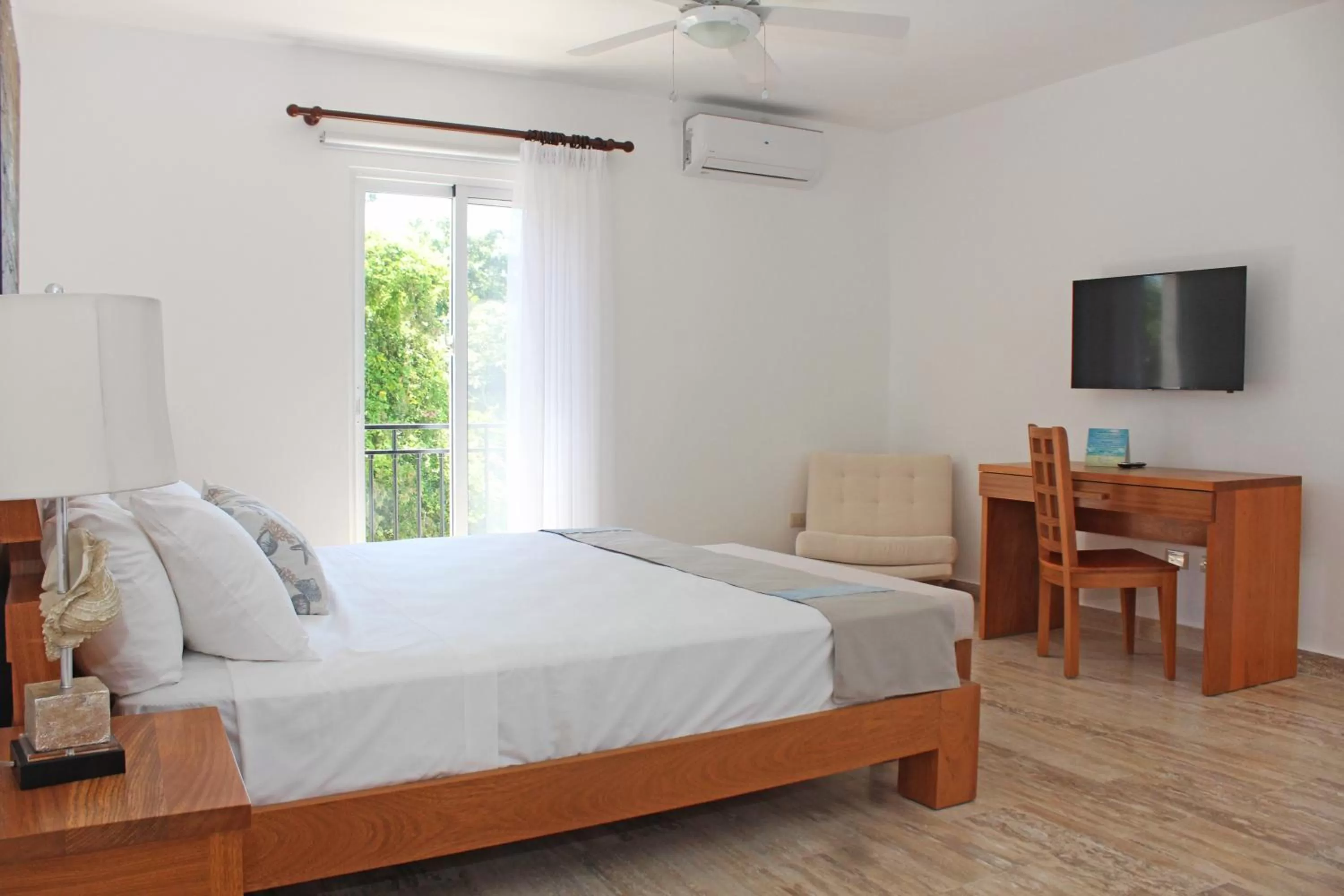 Bed in Ocean Village Deluxe Resort & Spa