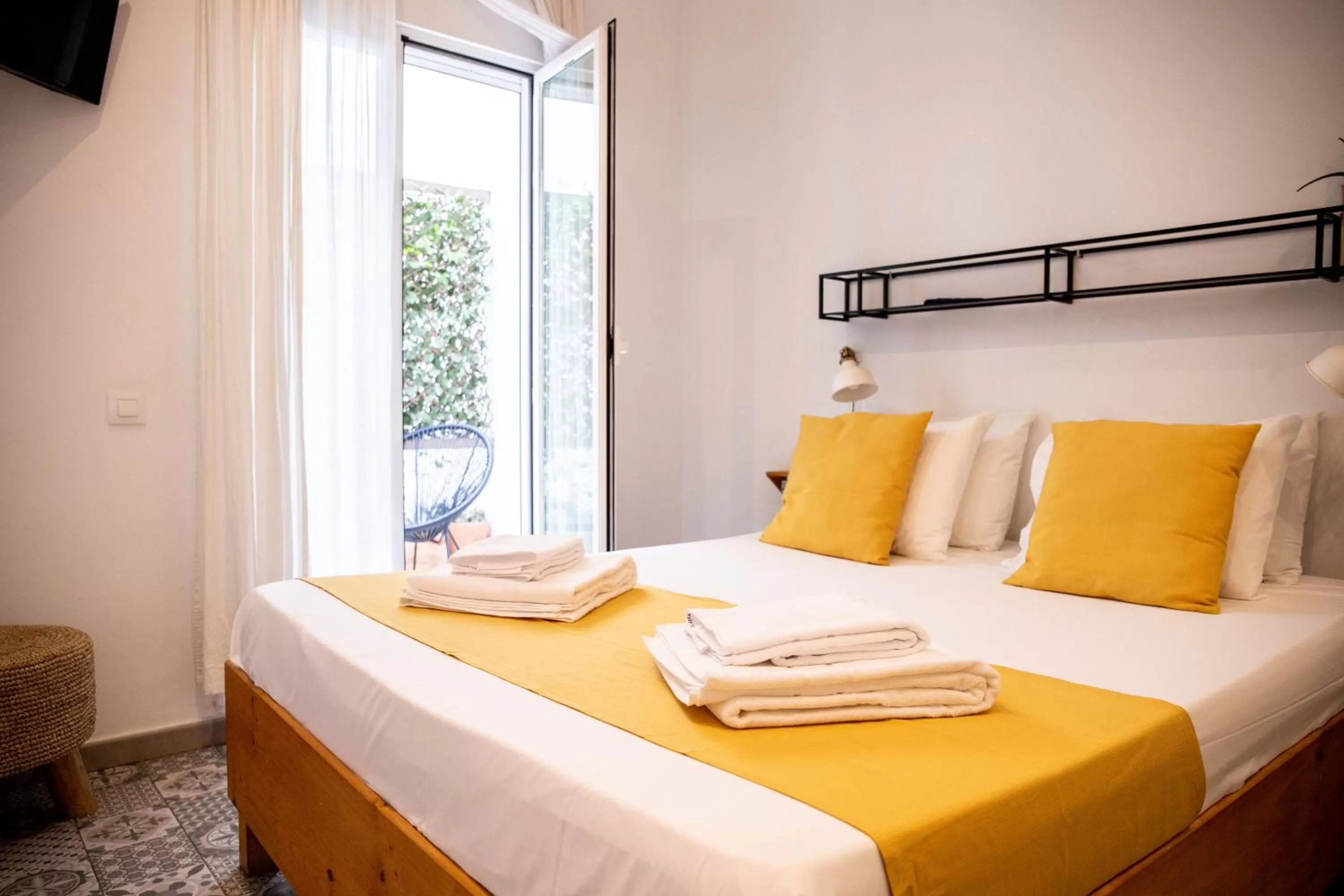 Patio, Bed in Zalamera BnB