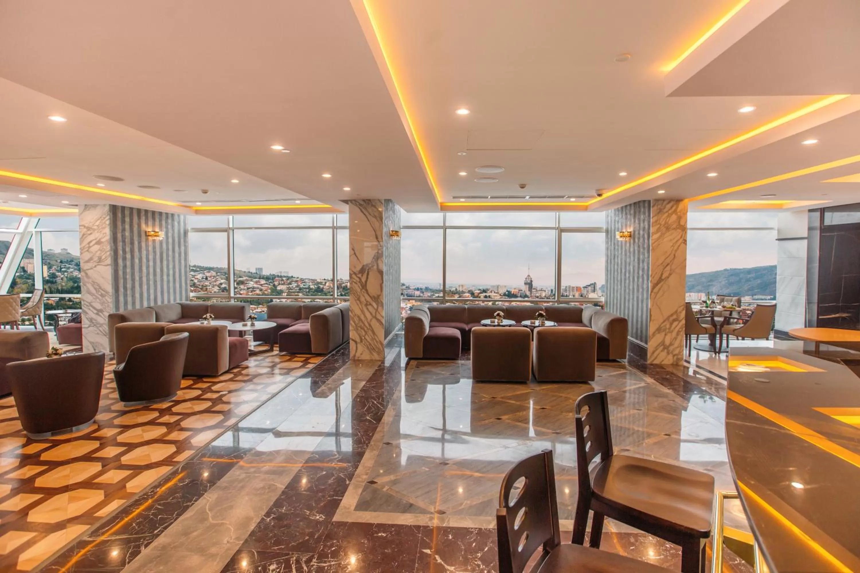 Lounge or bar in The Biltmore Tbilisi Hotel