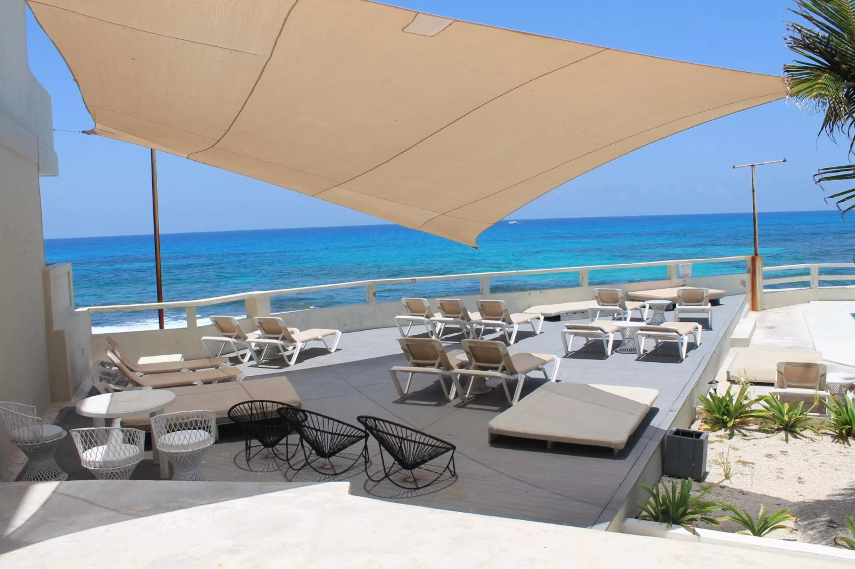 Balcony/Terrace in Rocamar Hotel Isla Mujeres