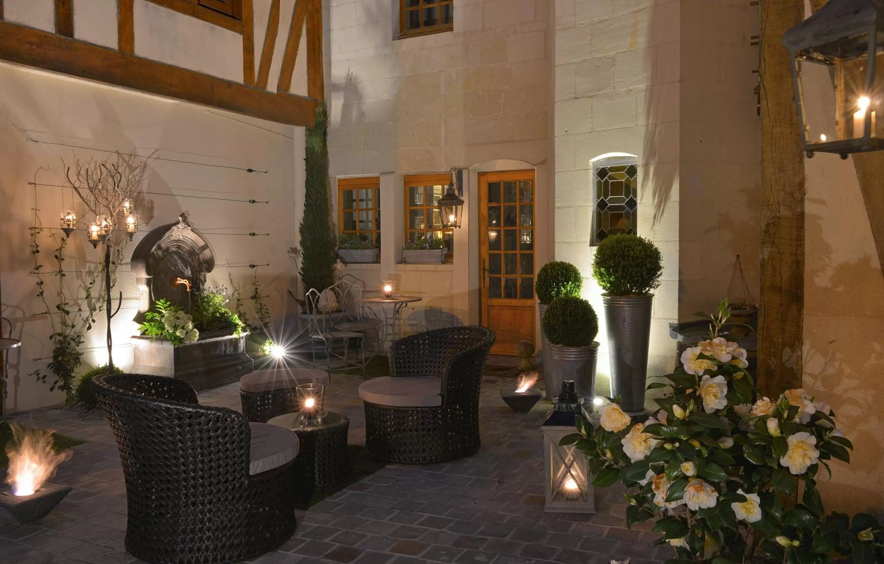 Patio in Hôtel Saint Pierre Boutique-Hôtel