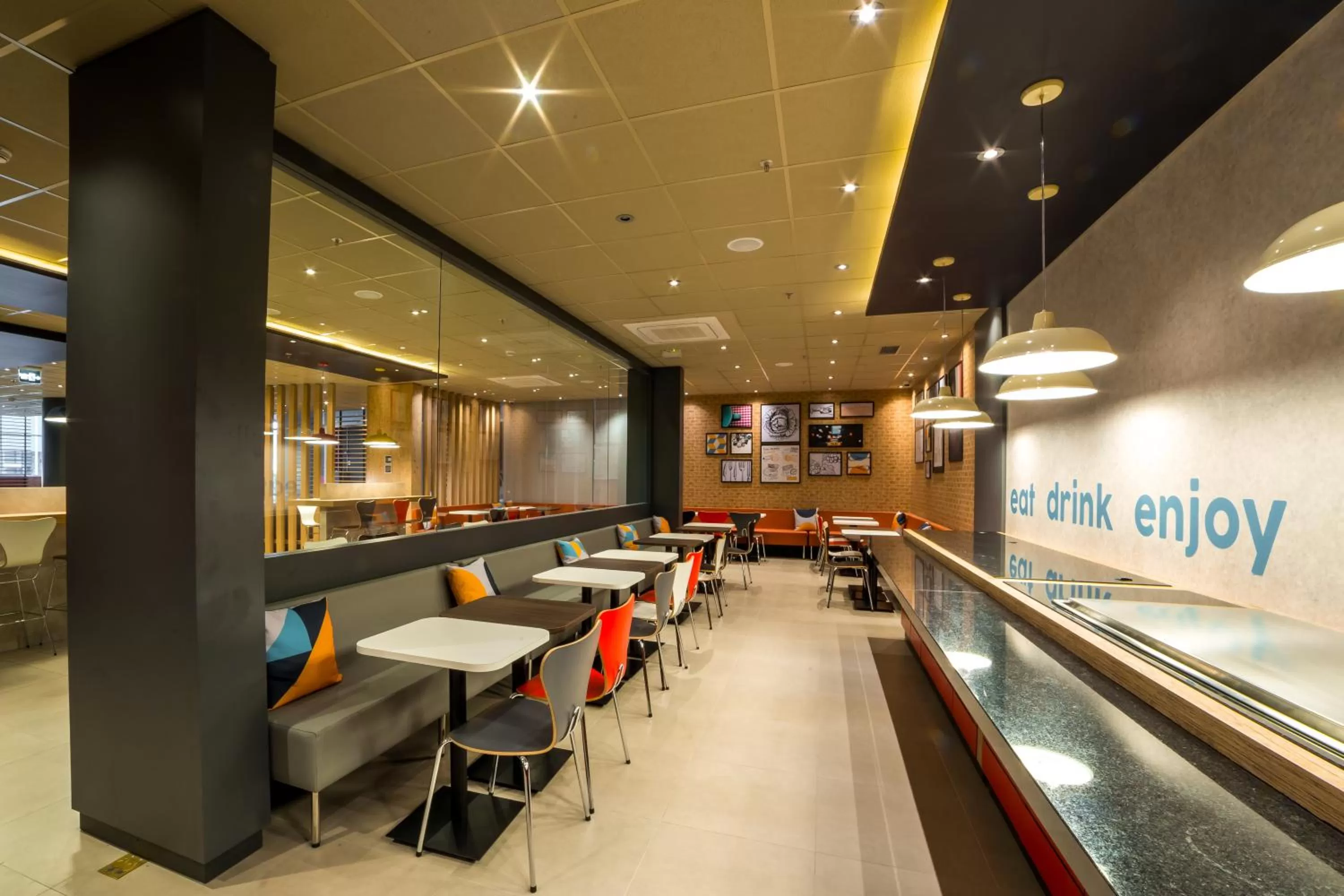 Restaurant/places to eat in ibis Sao Bernardo do Campo