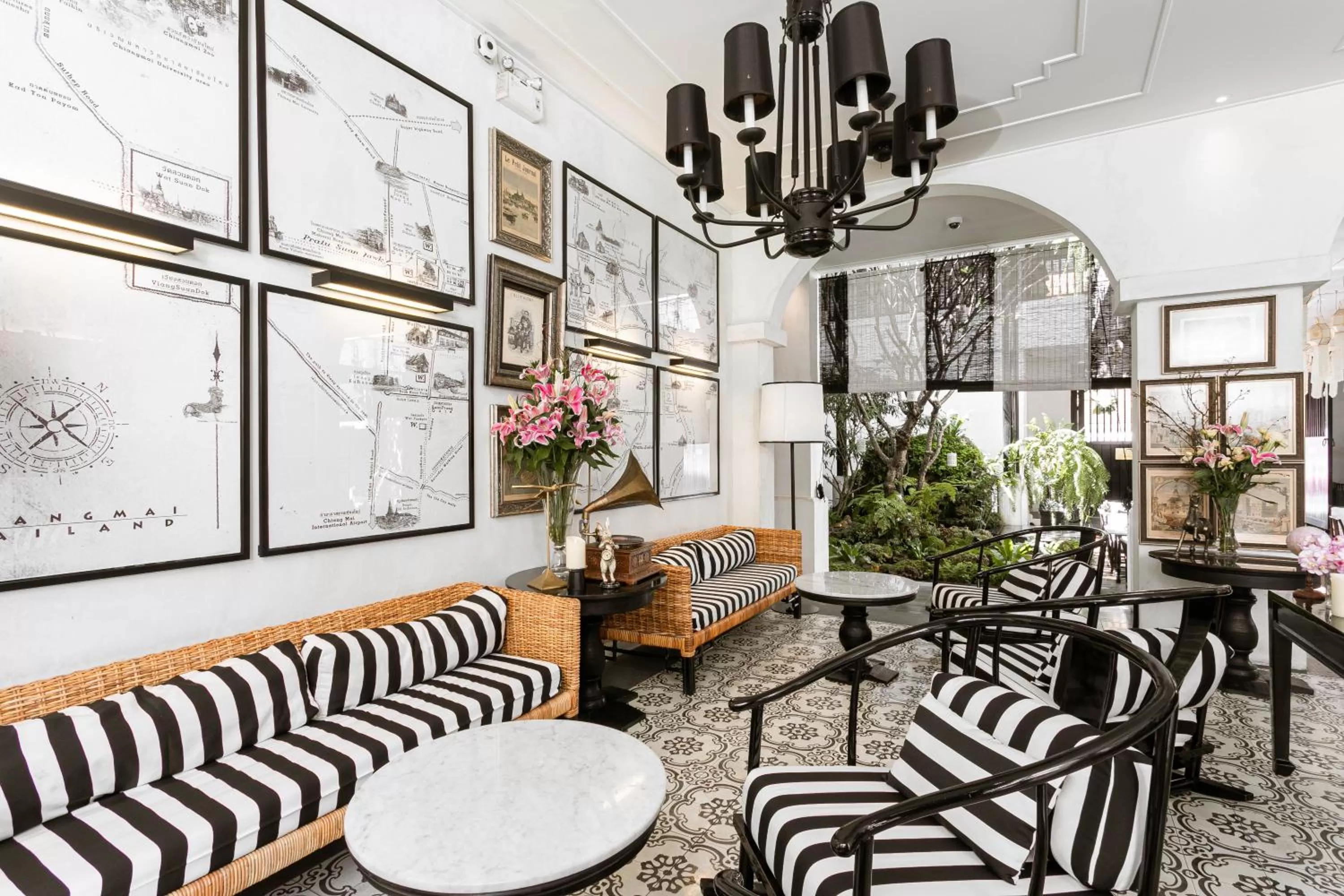 Lobby or reception in 99 The Heritage Hotel