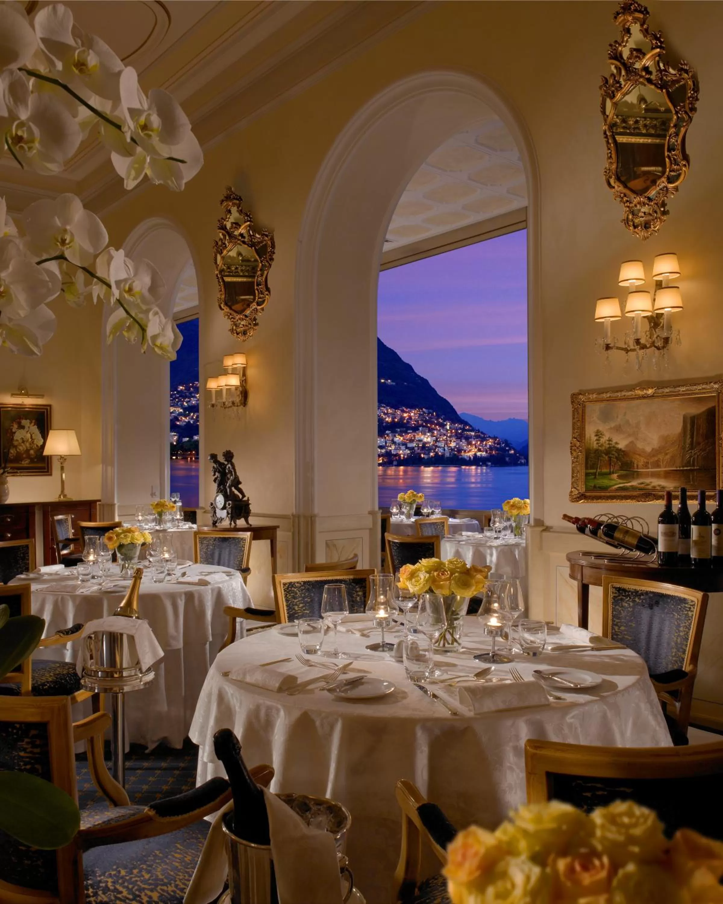 Restaurant/places to eat in Hotel Splendide Royal