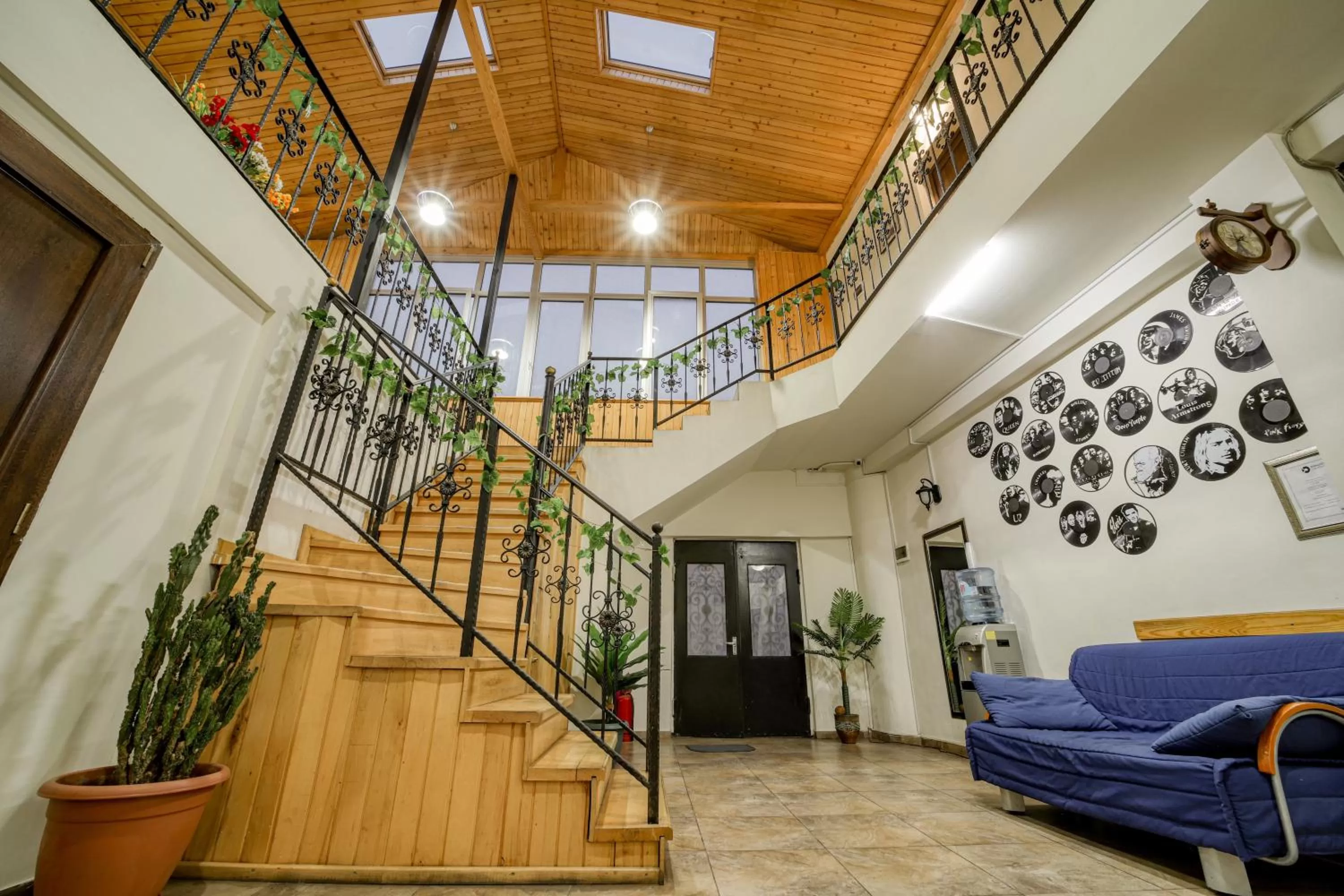 Living room, Lobby/Reception in Nine Hotel