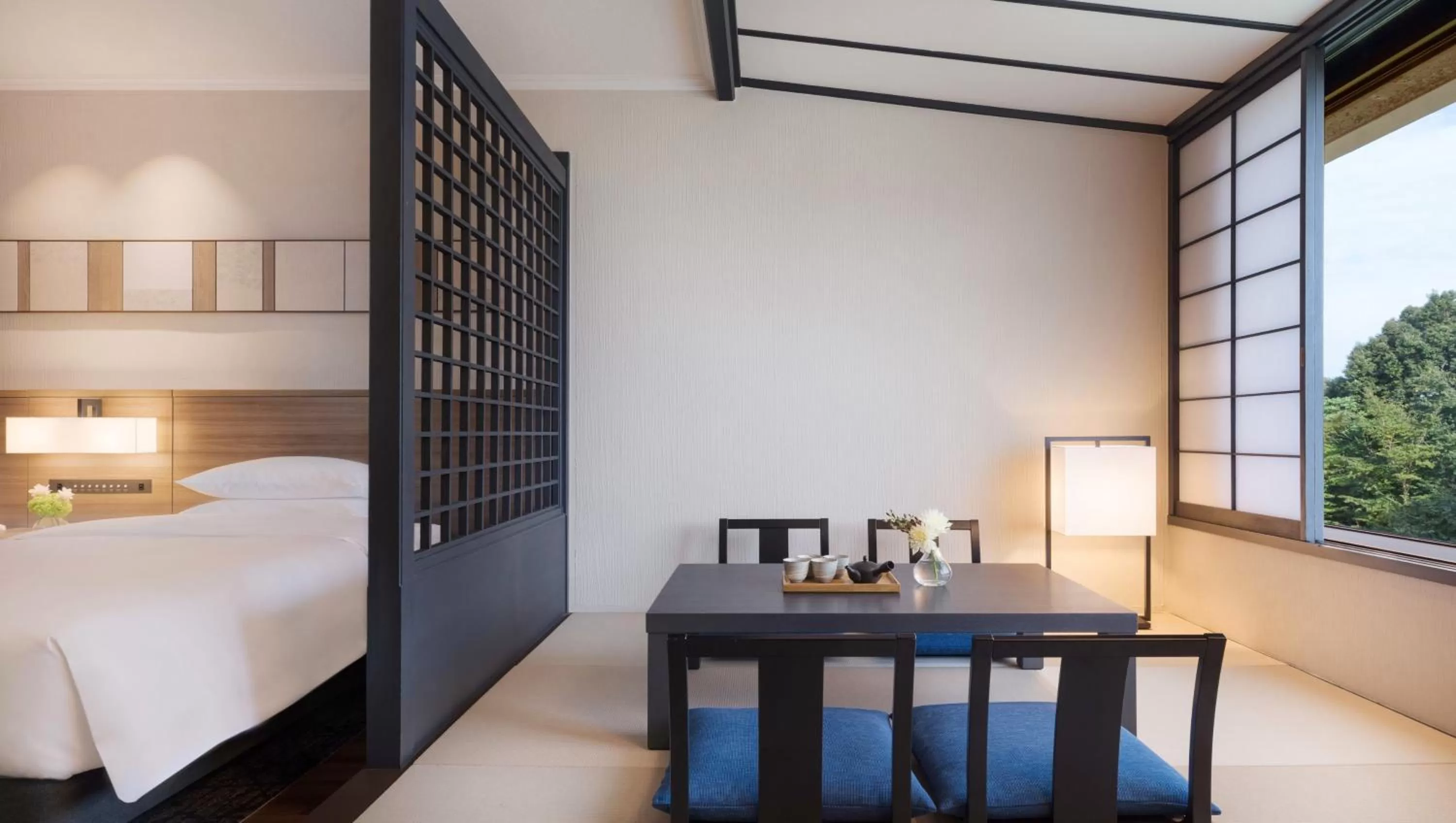 Garden view, Bed in Izu Marriott Hotel Shuzenji