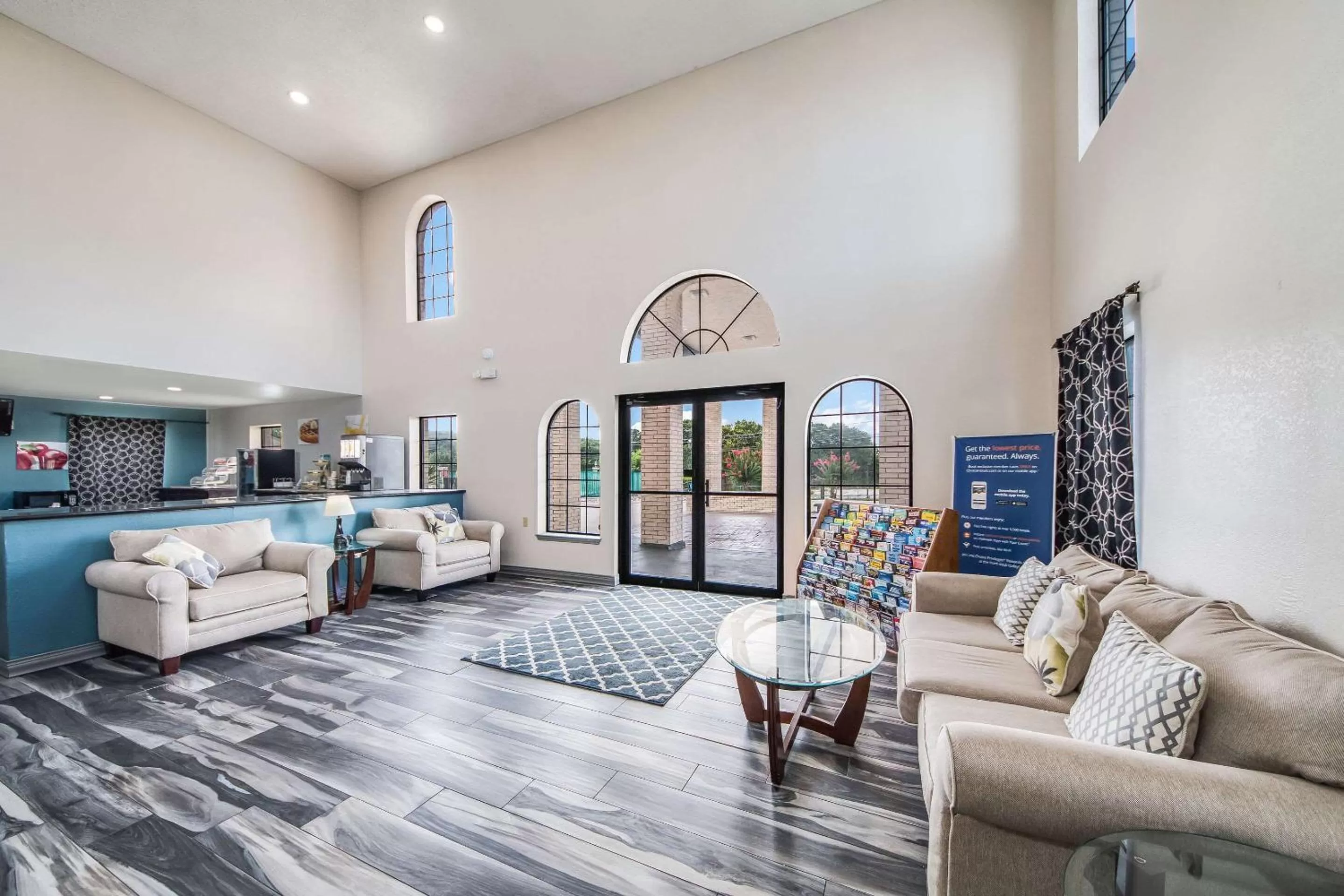 Lobby or reception in Quality Inn Medical Center