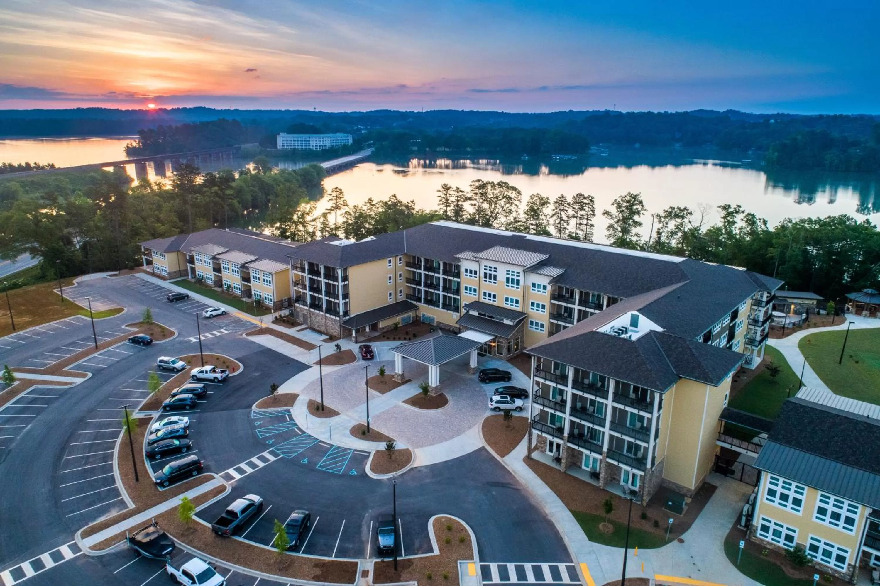 Bird's eye view, Bird's-eye View in Lakeside Lodge Clemson
