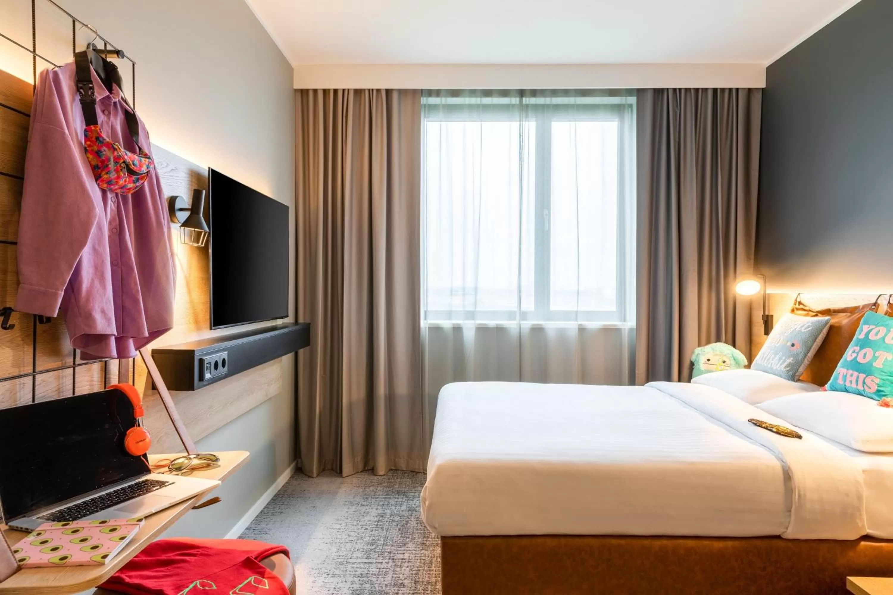 Photo of the whole room, Bed in Moxy Berlin Airport