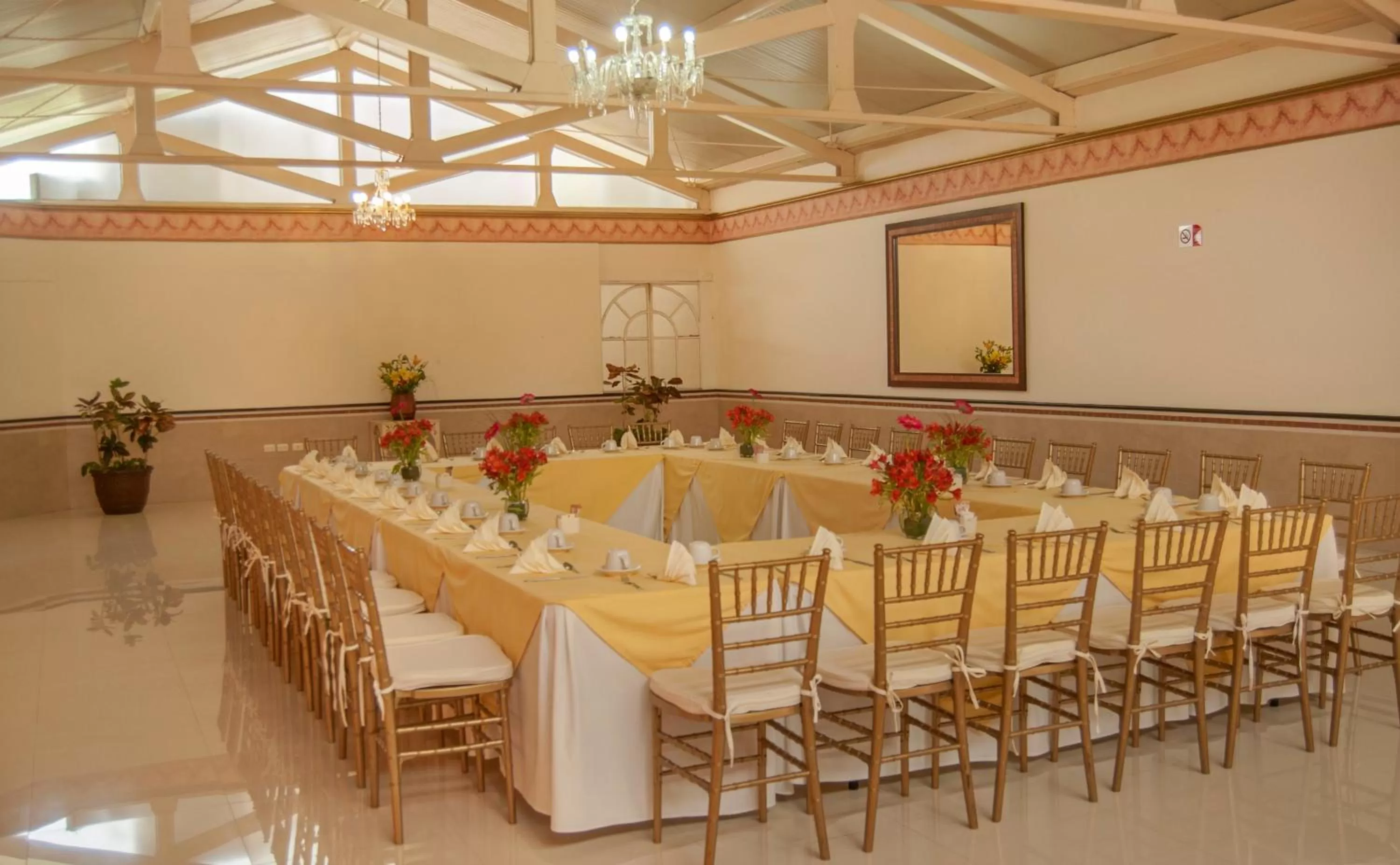 Banquet/Function facilities in Centro Hotel Villa las Margaritas