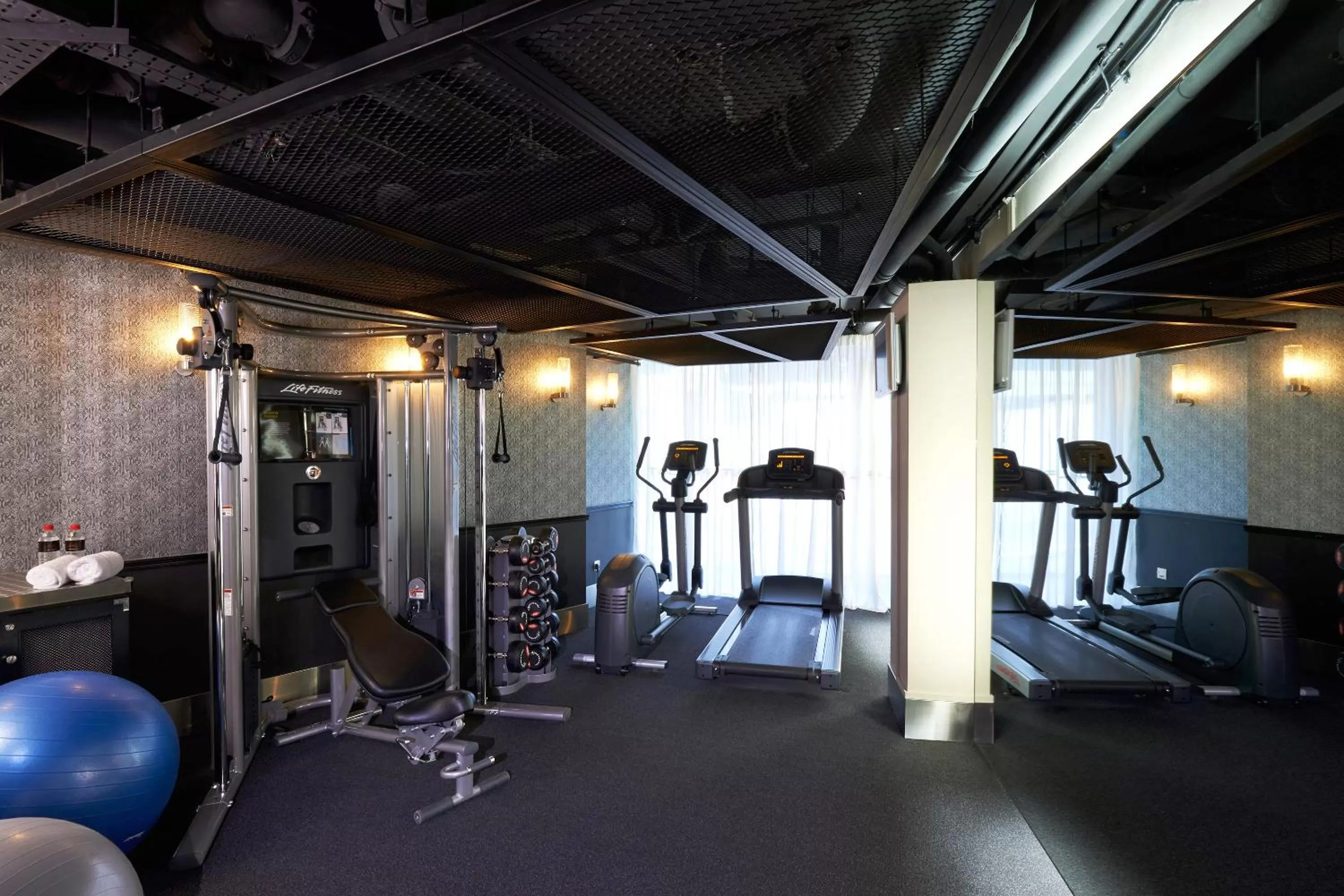 Fitness centre/facilities in Aurum Royal