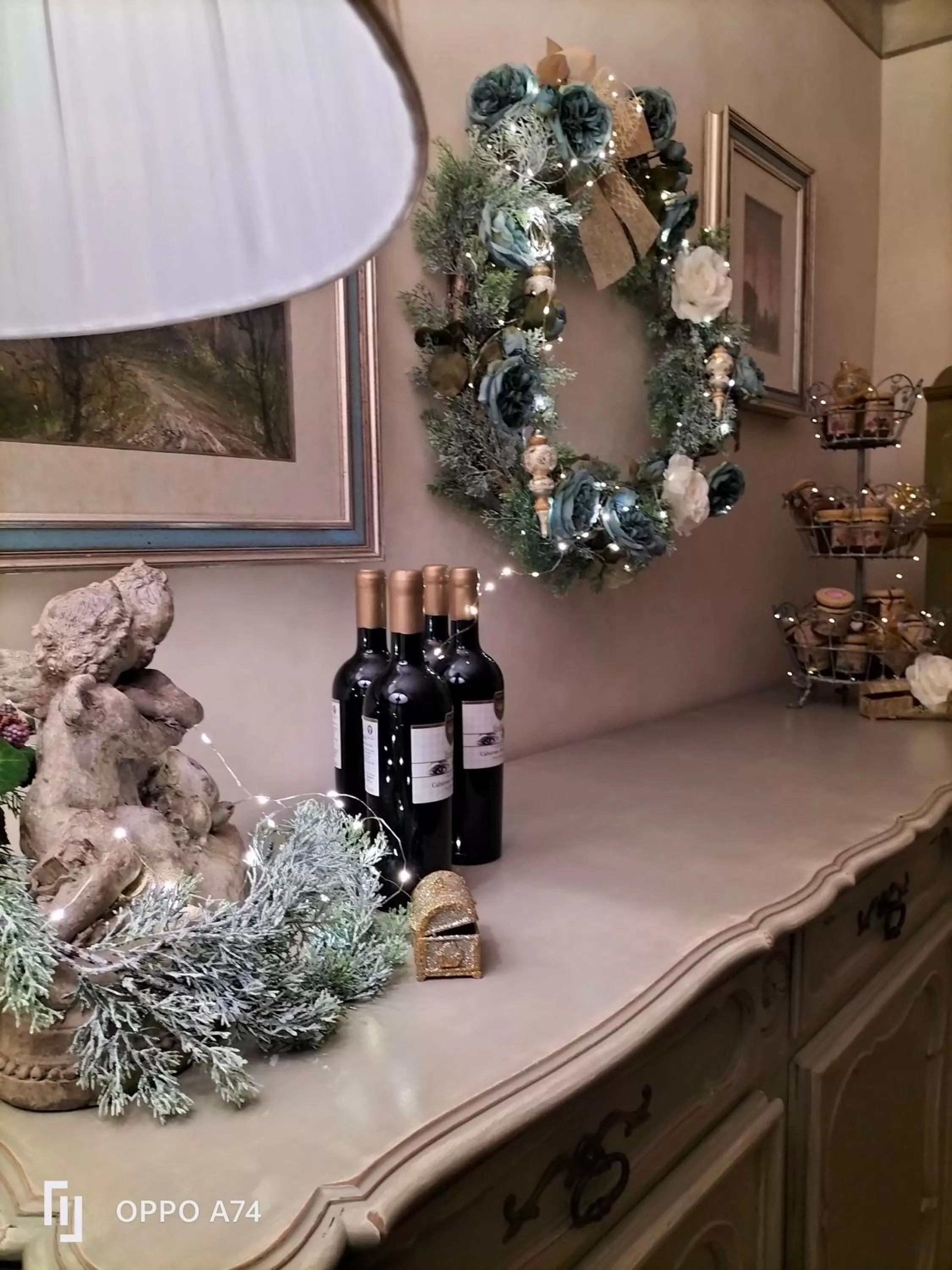 Decorative detail in B&B SASSO DI ROCCA