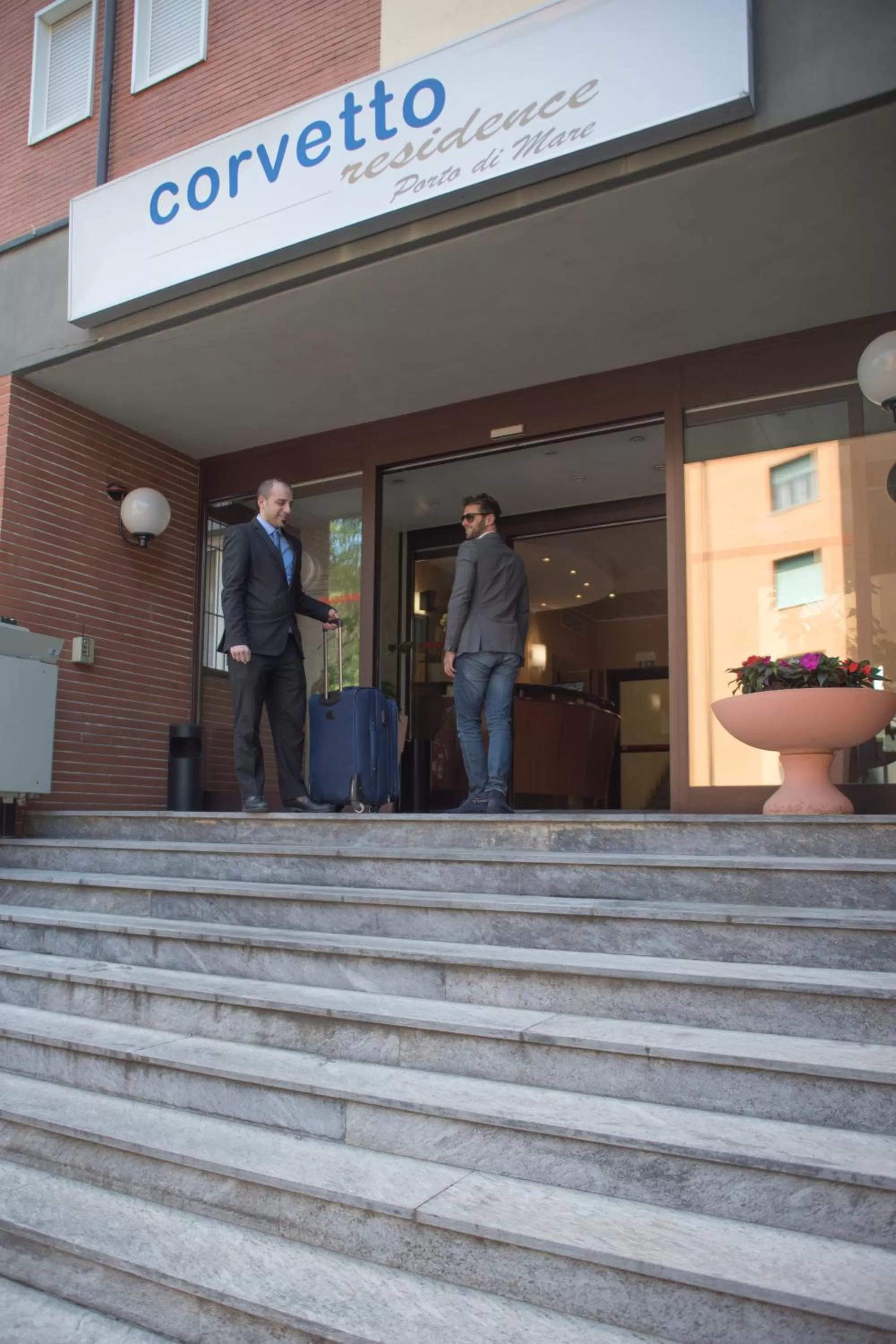 Staff in Corvetto Residence Porto Di Mare