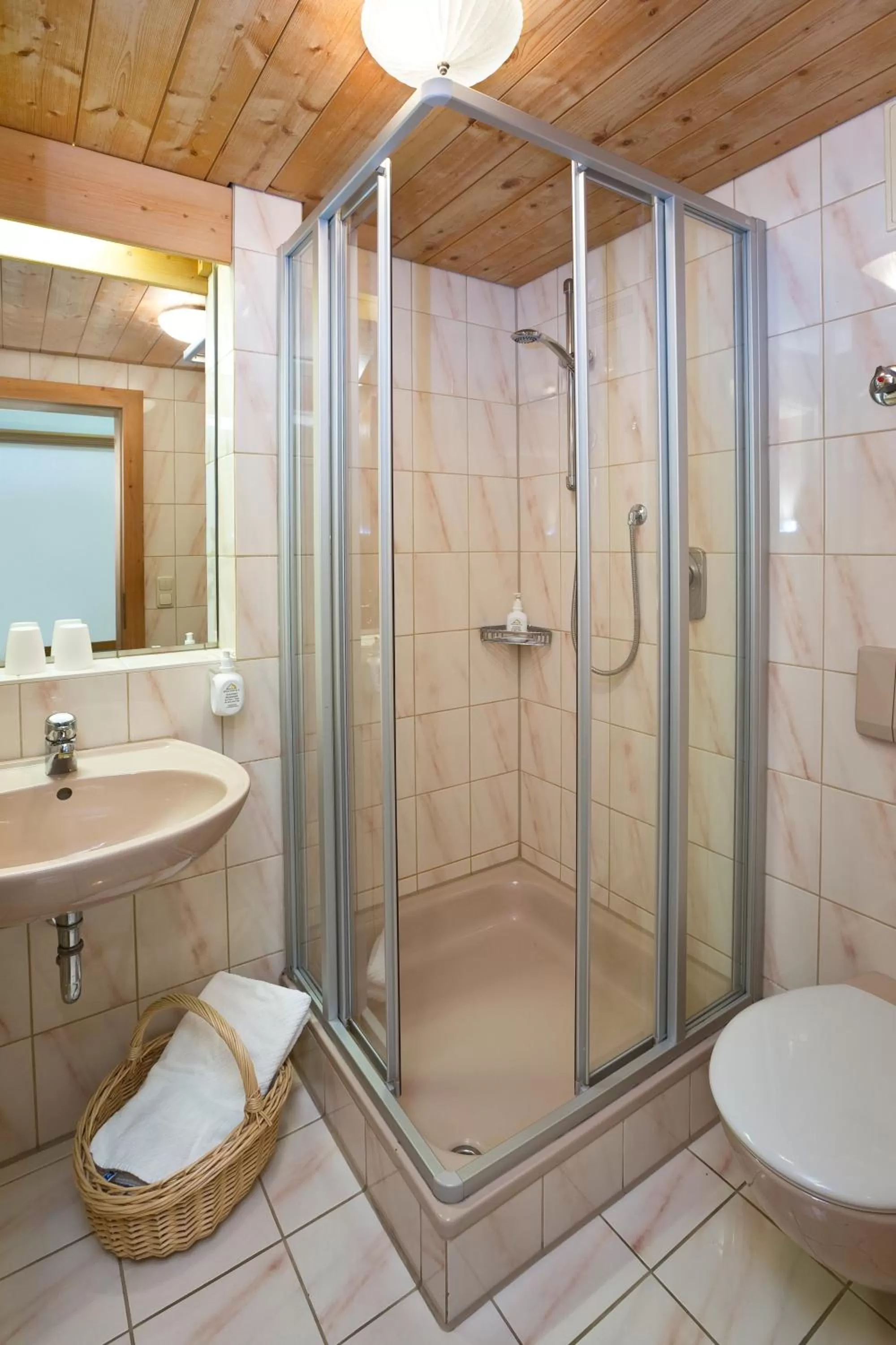 Bathroom in Ringhotel Nebelhornblick