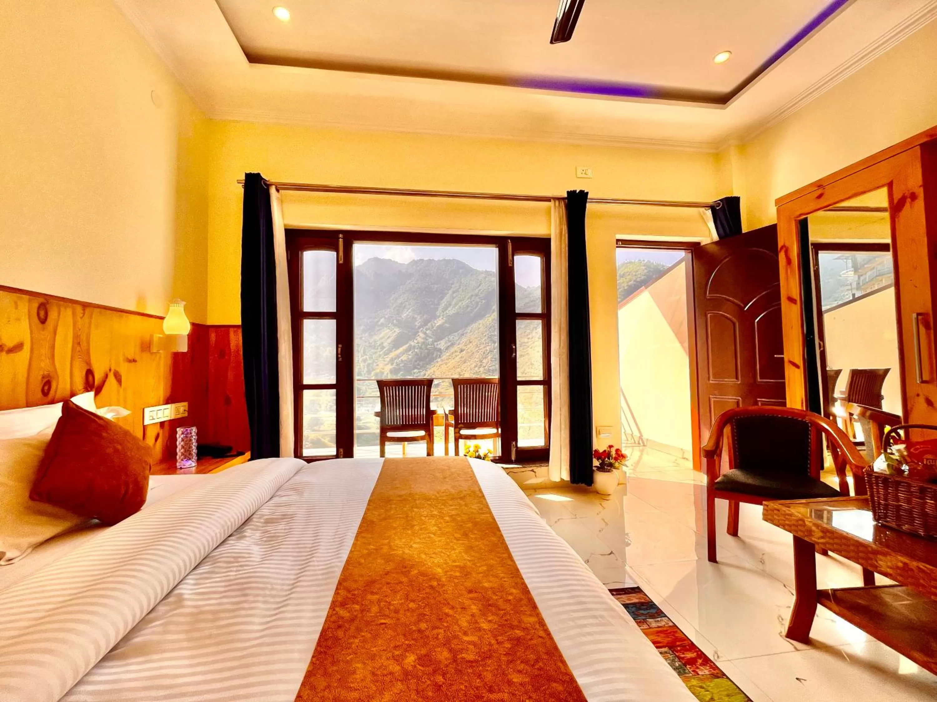 Seating Area in The Kempty Fall Resort, Mussoorie