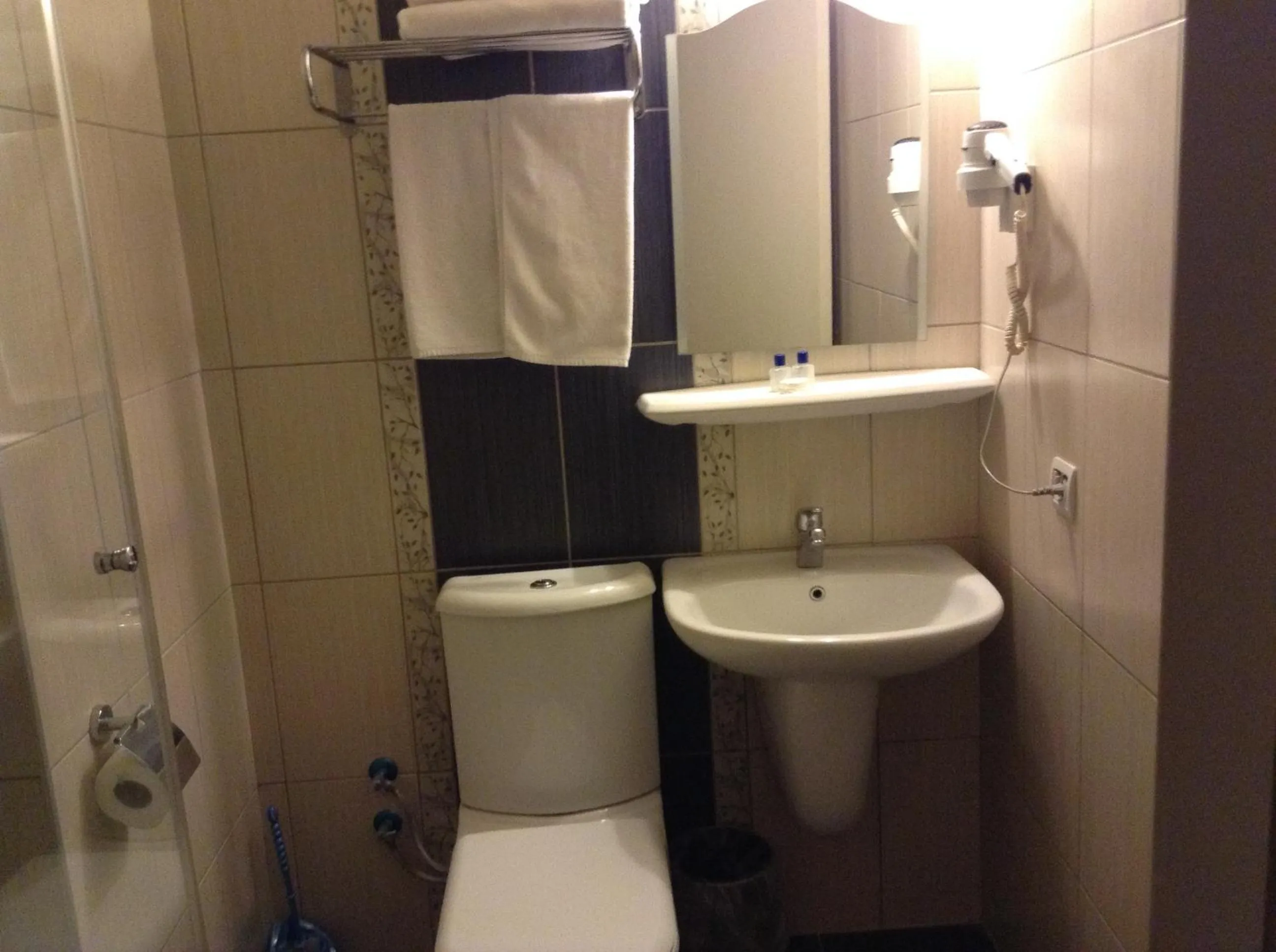 Bathroom in Tayhan Hotel