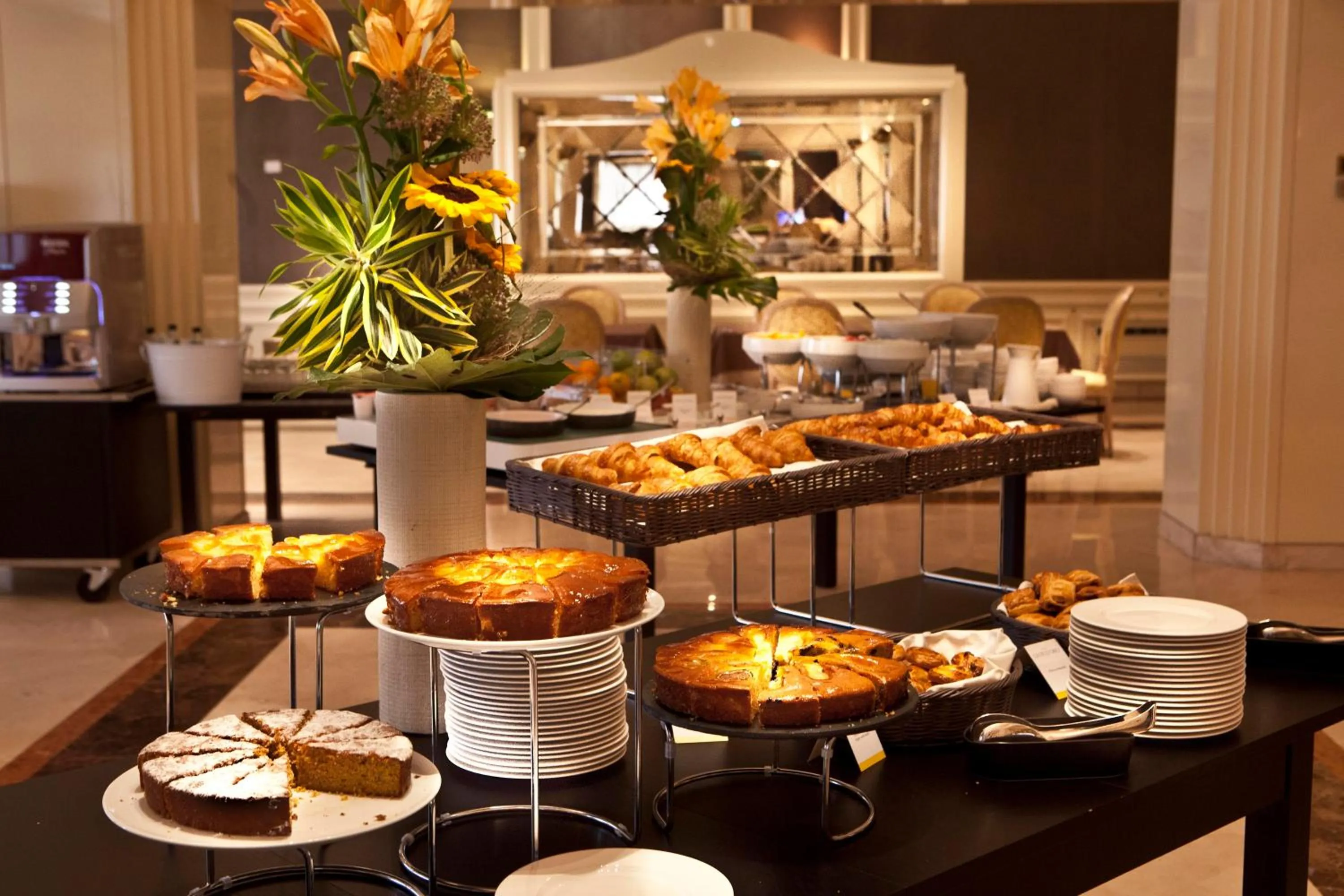 Food and drinks in Hotel Leon d'Oro