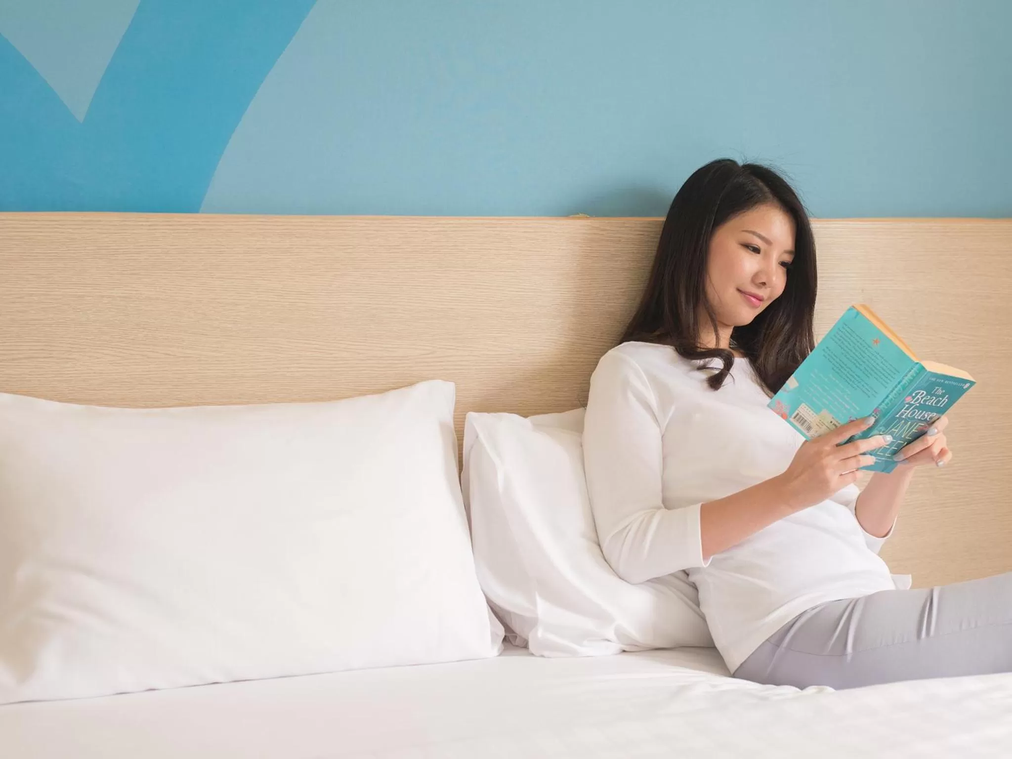 Bedroom, Bed in HOP INN Surin