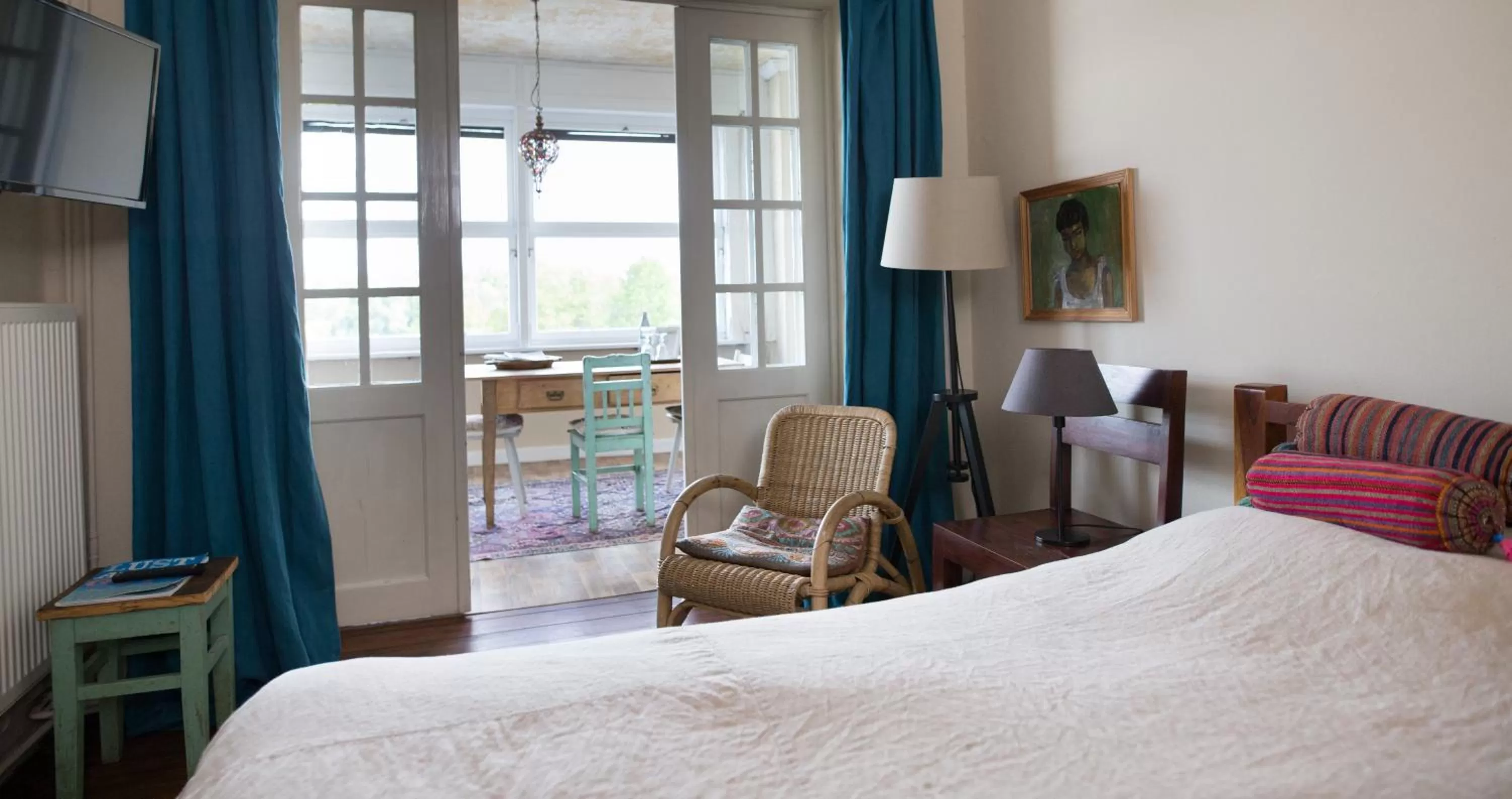 Photo of the whole room, Bed in Liegen;schaft Guesthouse