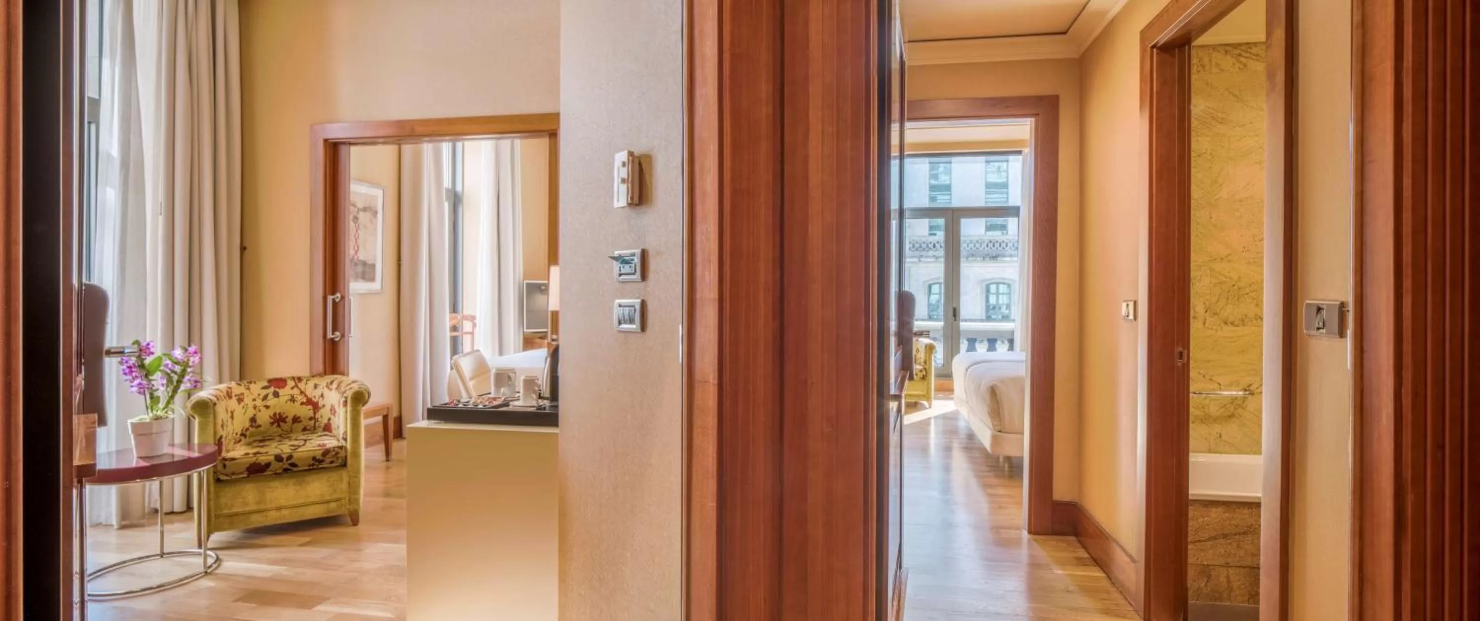 Family Quadruple Room in NH Collection Vigo